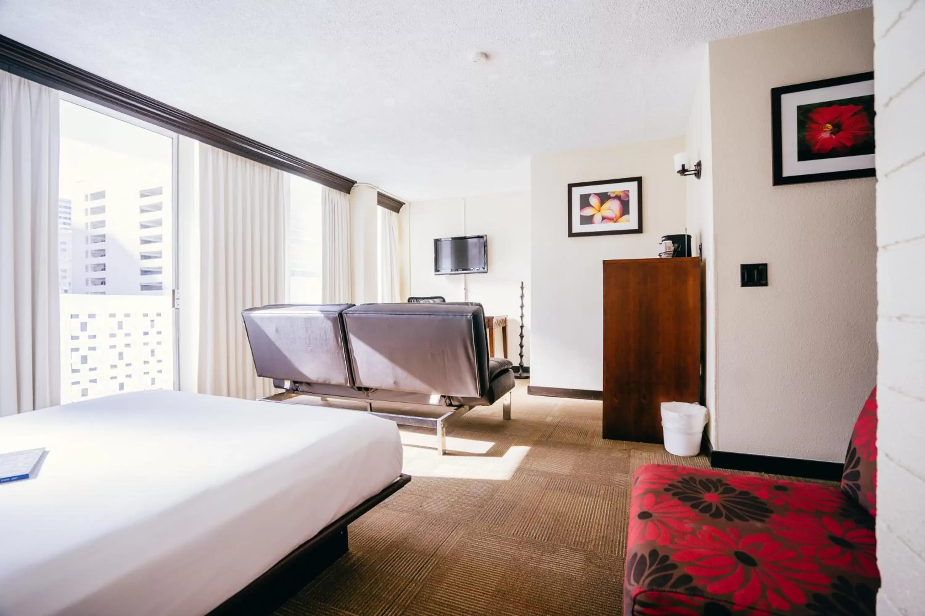 Photo of the whole room, TV/Entertainment Center in Stay Hotel Waikiki