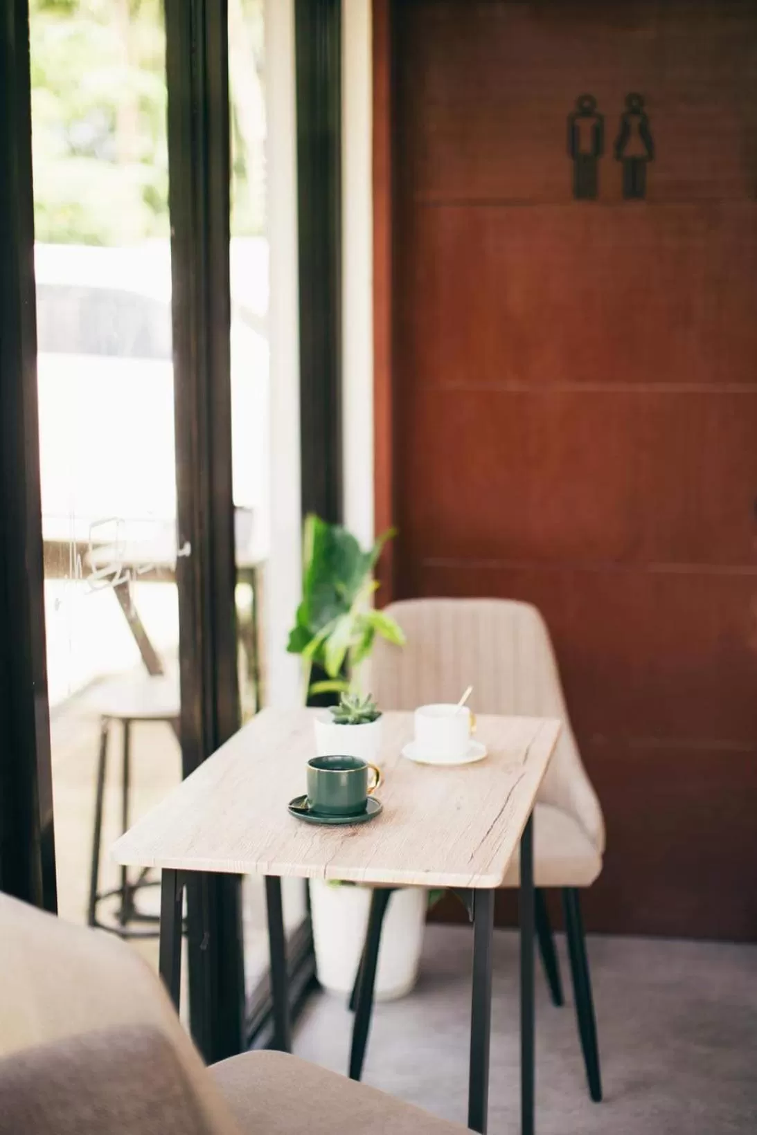 Restaurant/places to eat in Summer Days