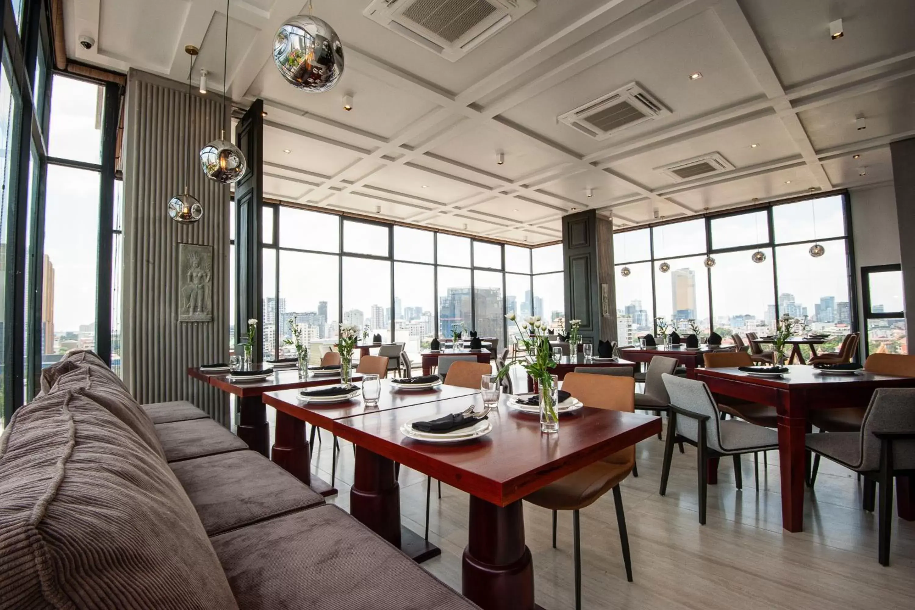 Restaurant/places to eat in GLOW PARK HOTEL Grand Royal Palace Restaurant/places to eat in GLOW PARK HOTEL Grand Royal Palace