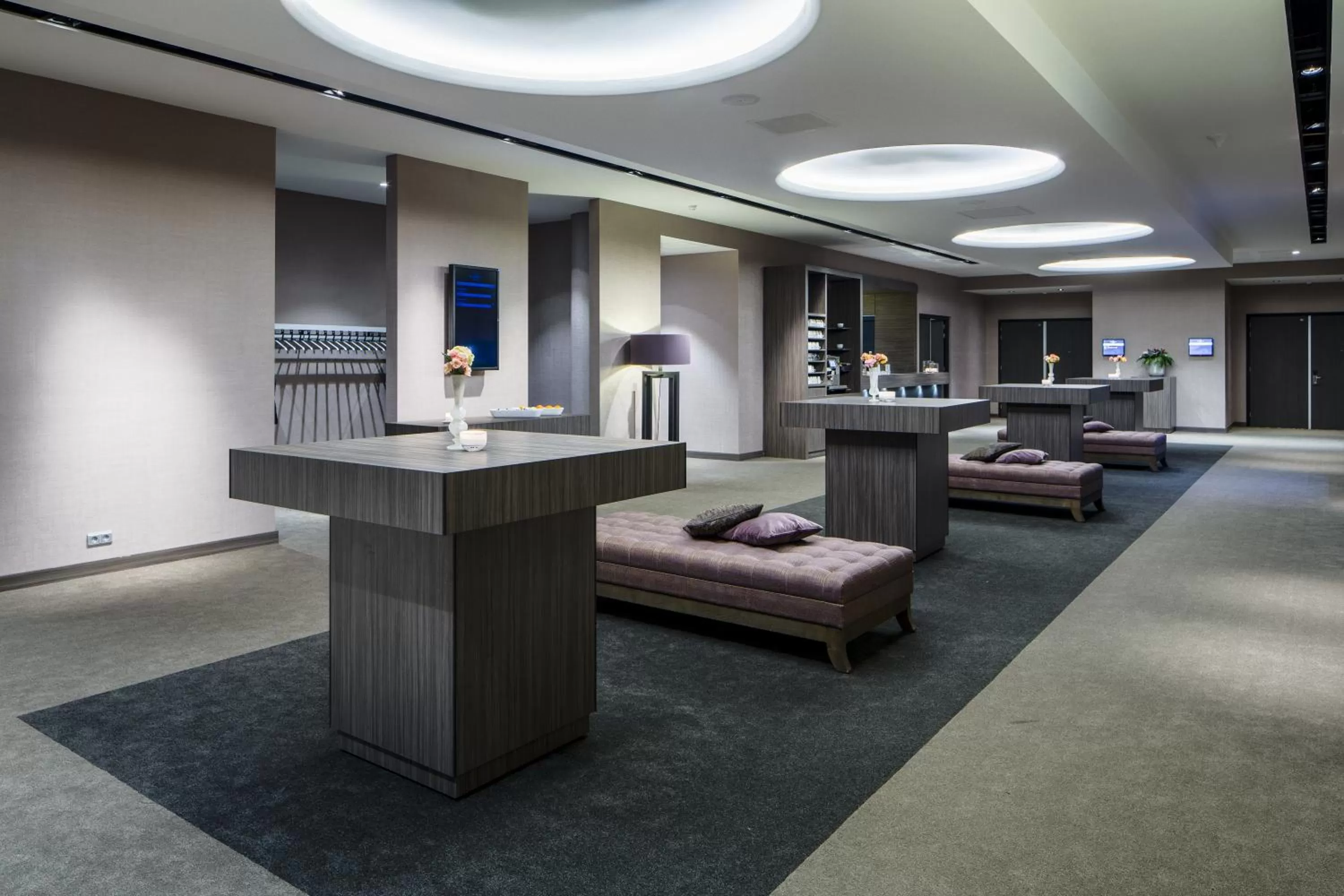 Lobby or reception in Van Der Valk Hotel Zwolle