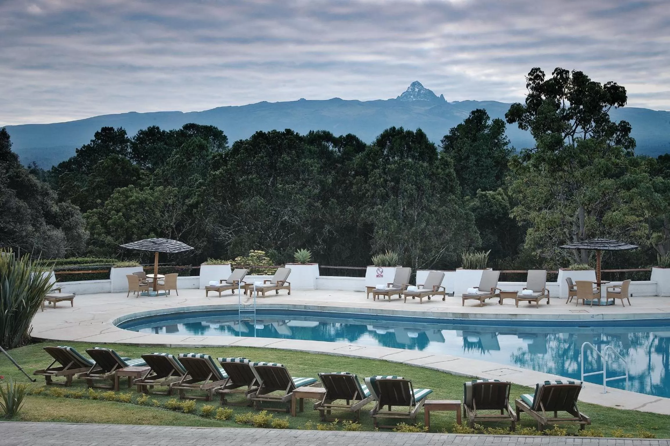 Swimming pool in Fairmont Mount Kenya Safari Club
