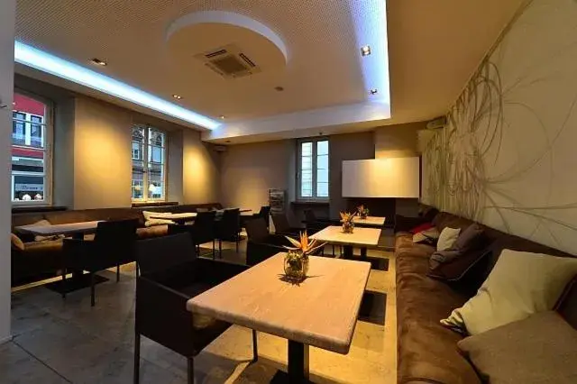 Lounge or bar, Restaurant/Places to Eat in Domicil Leidinger