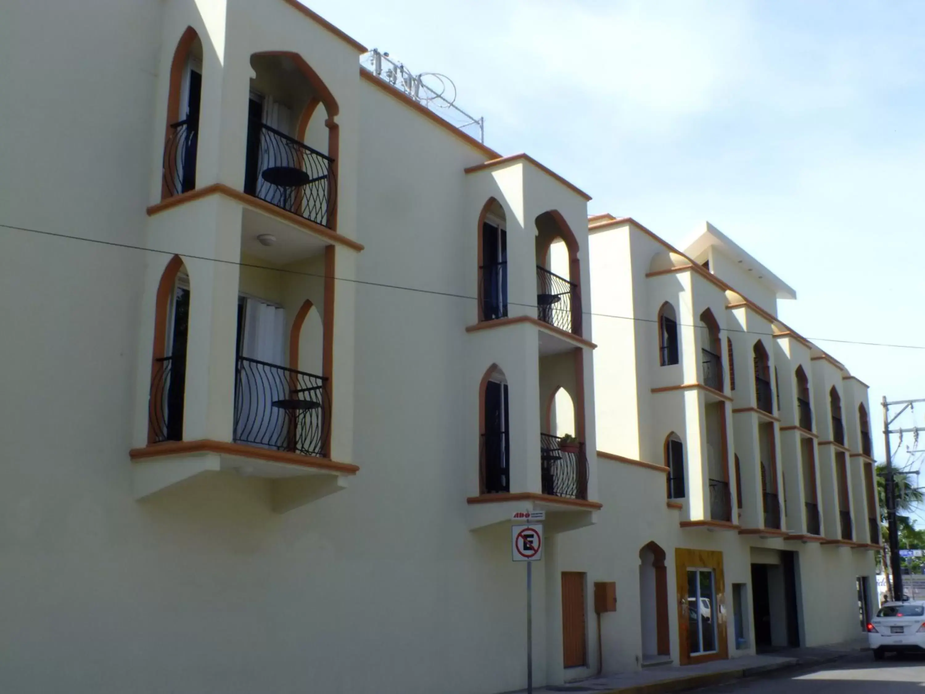 Facade/entrance, Property Building in Gran SAHARA
