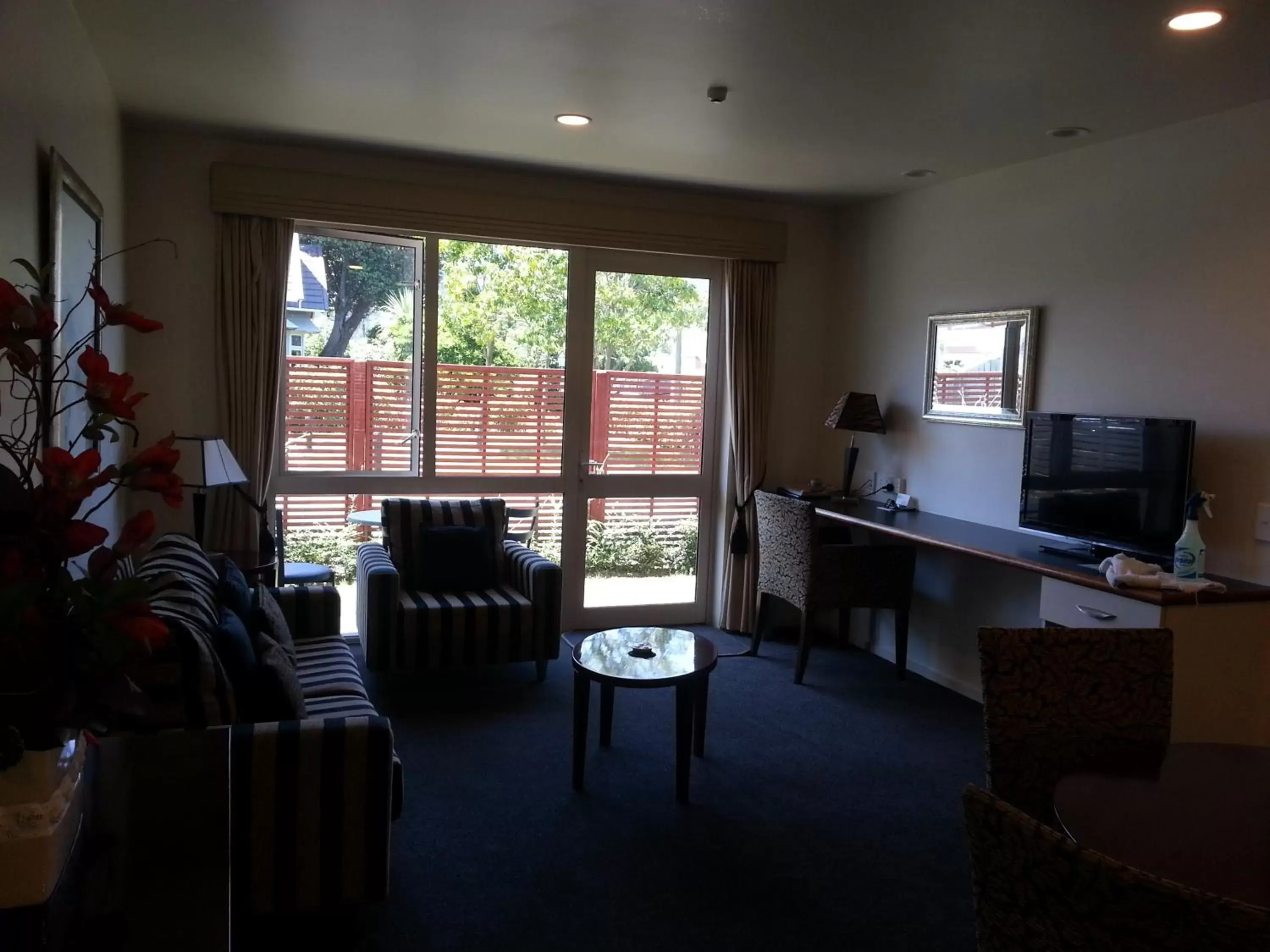 Dining area, Seating Area in Cedar Grove Motor Lodge