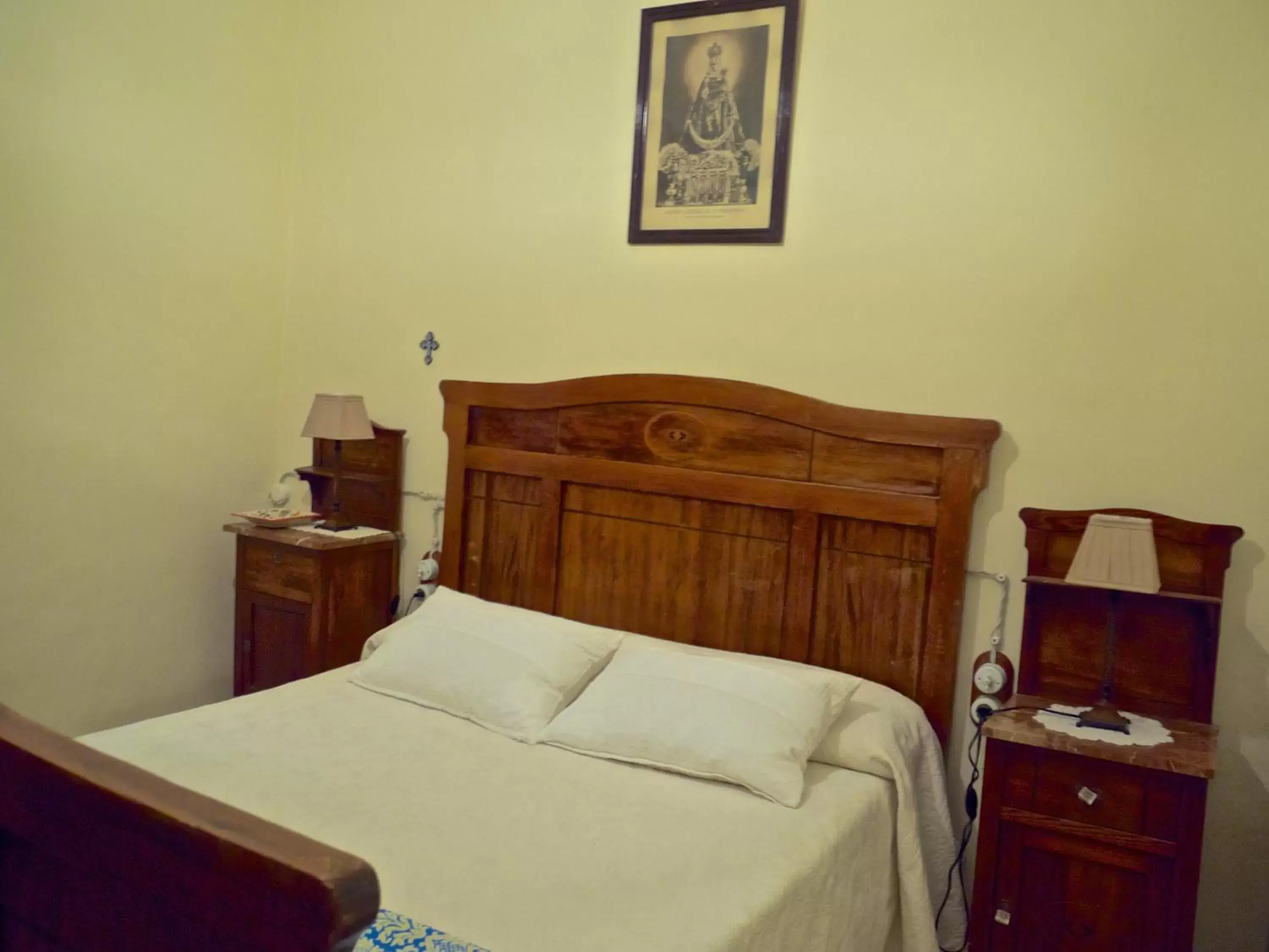 Bed in Olmitos 3 Hotel boutique, Casa-Palacio
