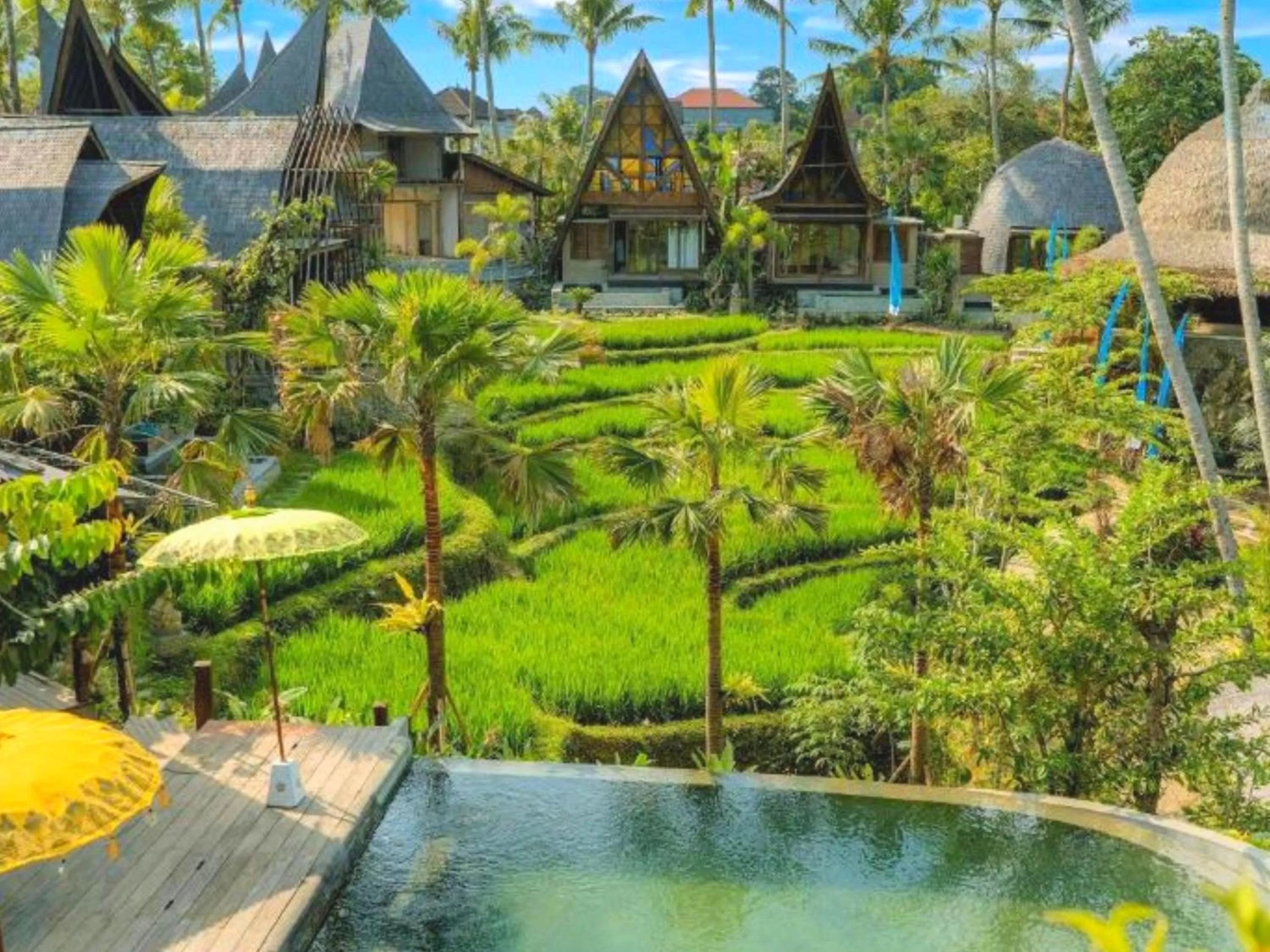Property building in Menzel Ubud