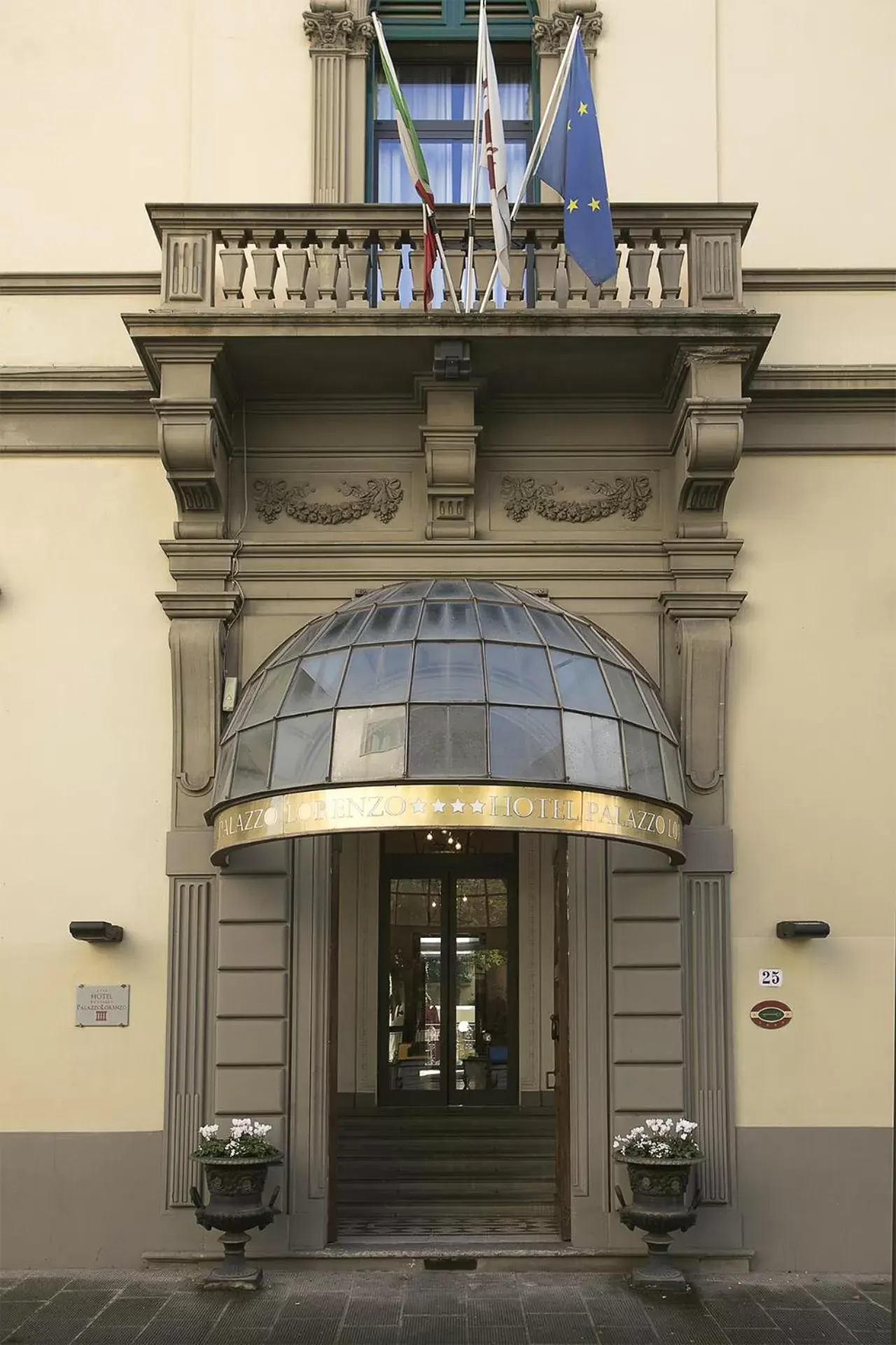 Property building in Palazzo Lorenzo Hotel Boutique & Spa