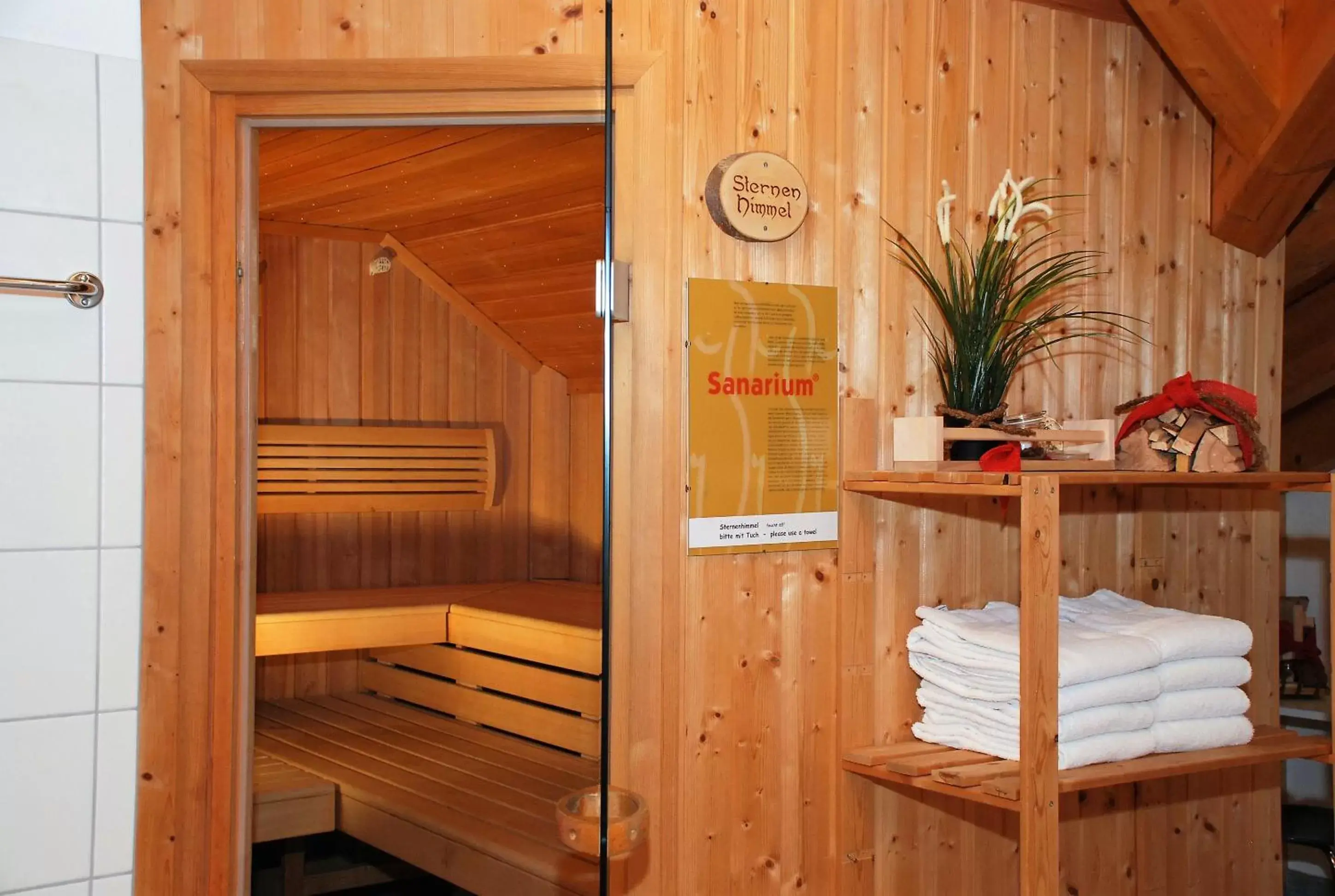 Sauna in Hotel Crystal