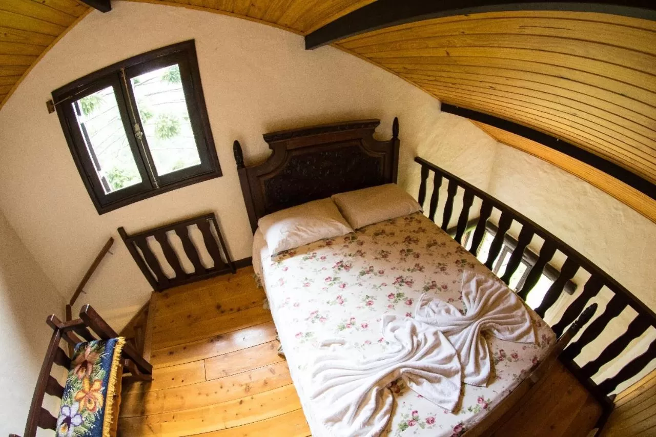 Bed in Hotel Meissner Hof