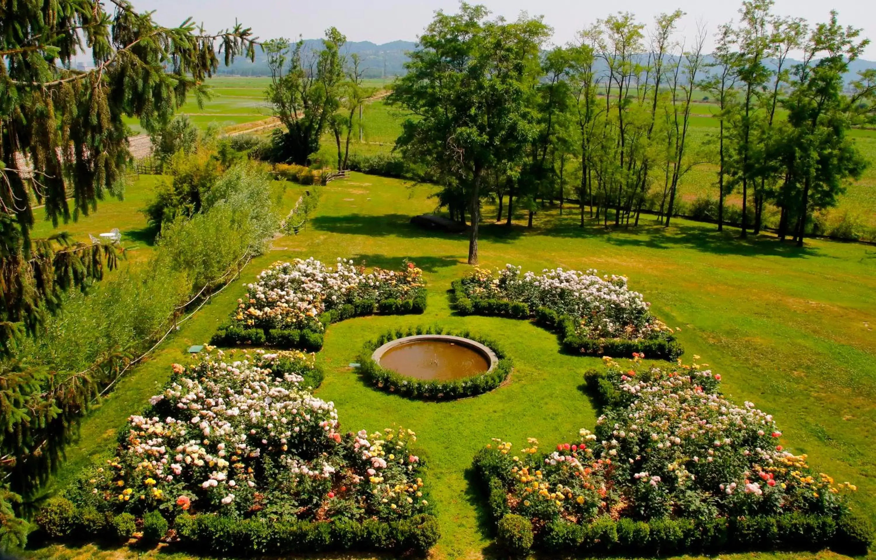 Garden in Borgo Ramezzana Country House