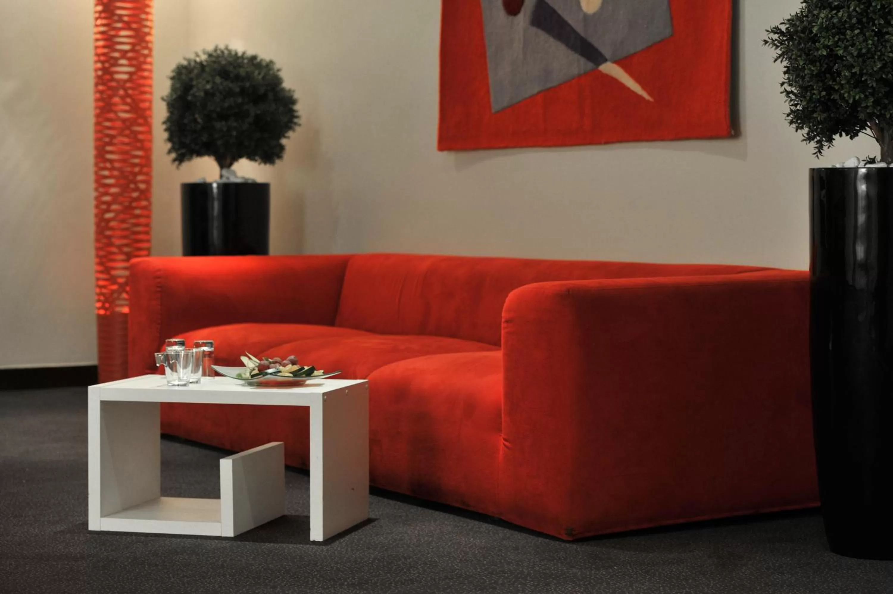 Lobby or reception in Mercure Maurepas Saint Quentin