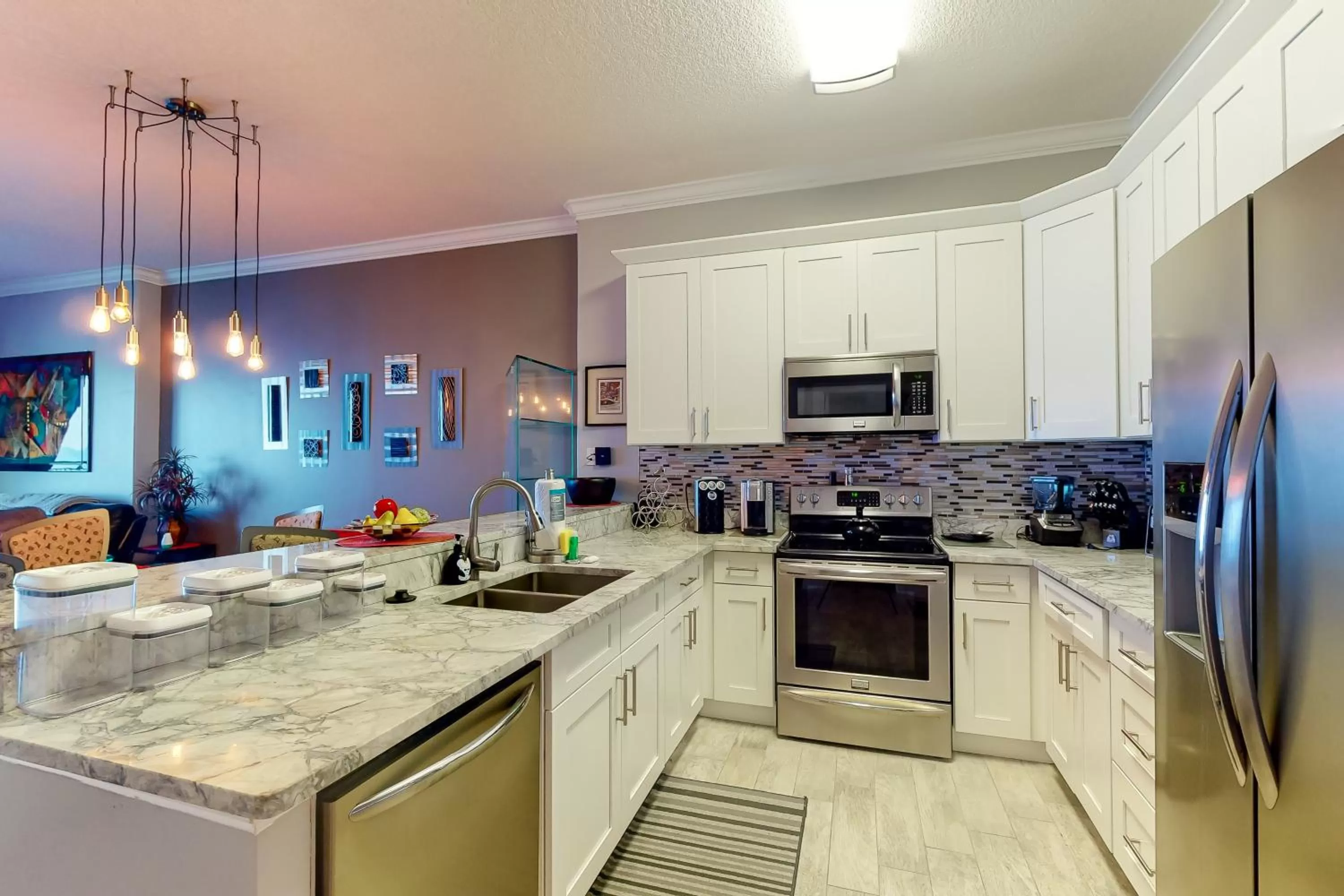 Kitchen/Kitchenette in Ocean Villa