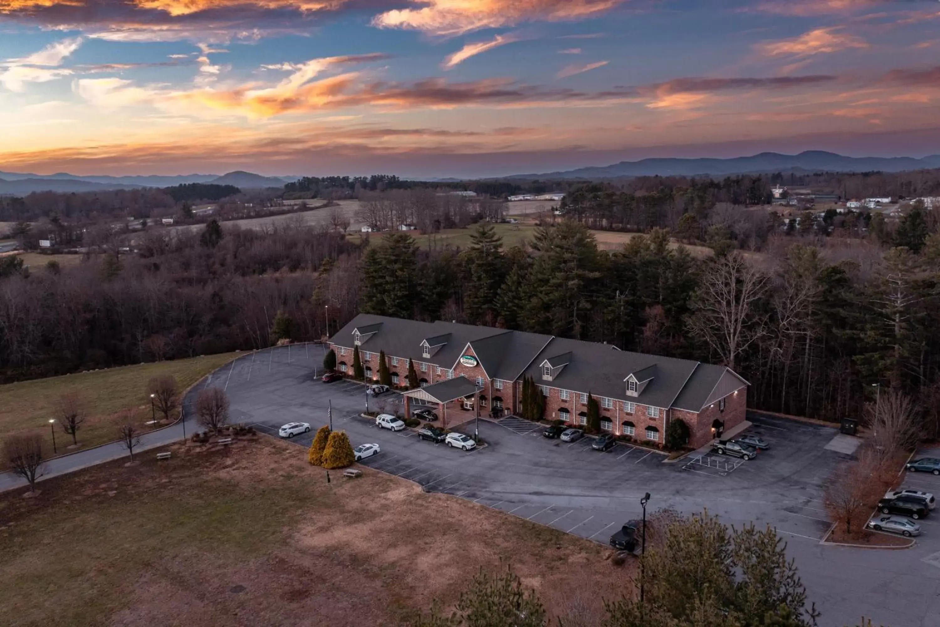 Bird's eye view in Mountain Inn & Suites Flat Rock