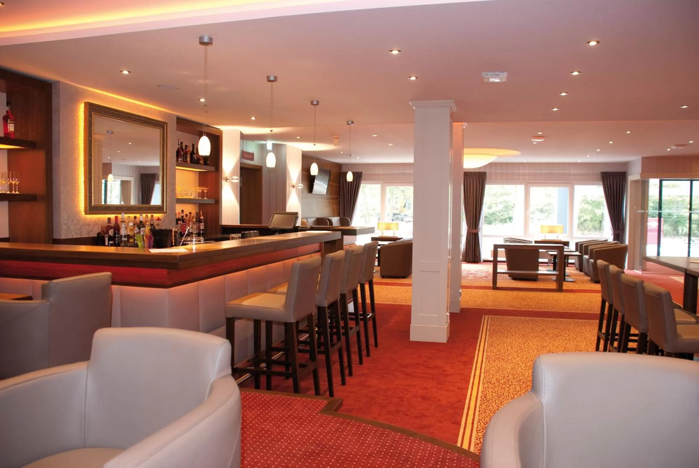 Lounge or bar in Morada Hotel Heidesee Gifhorn