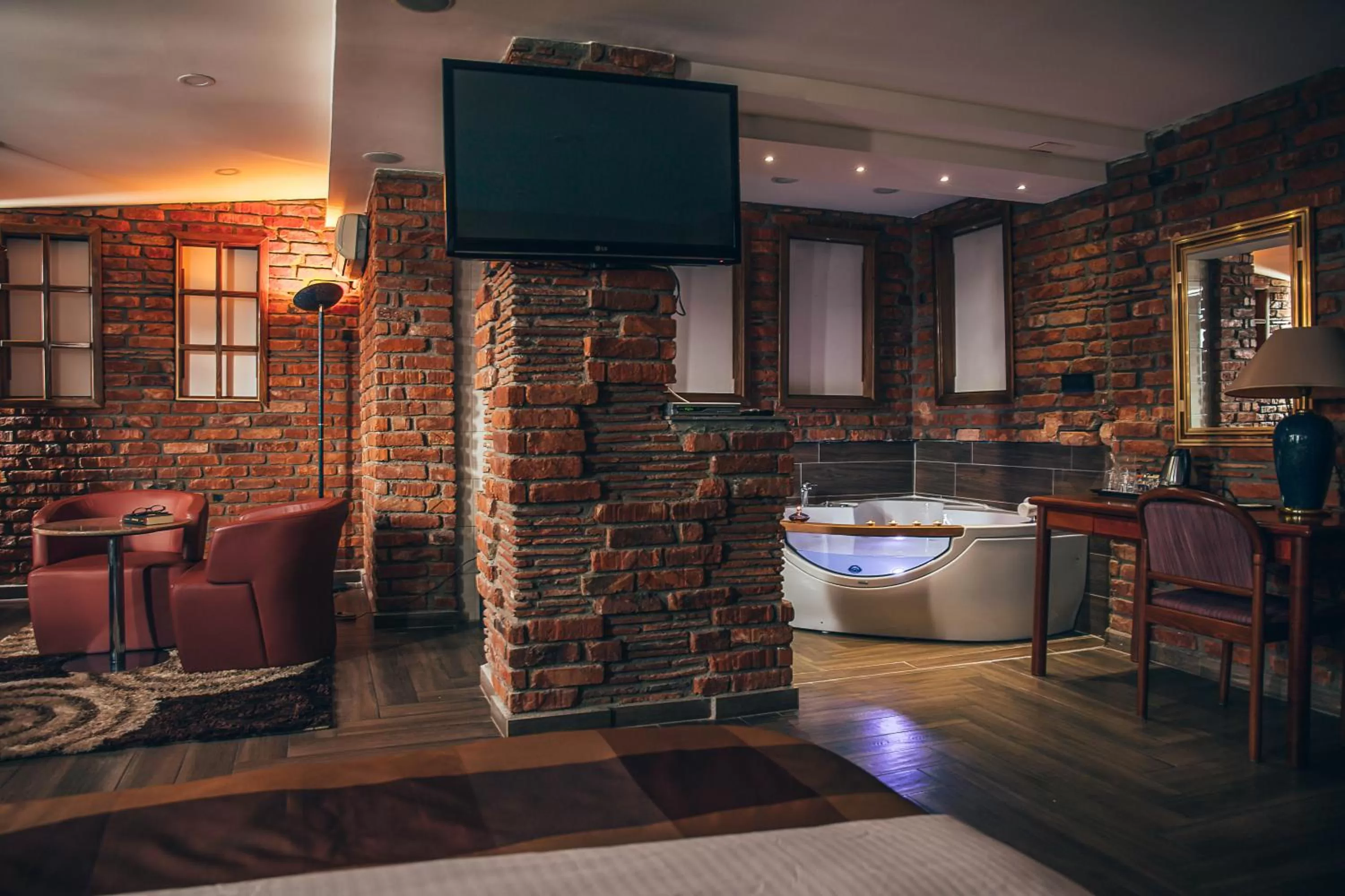 Shower in Hotel Super 8