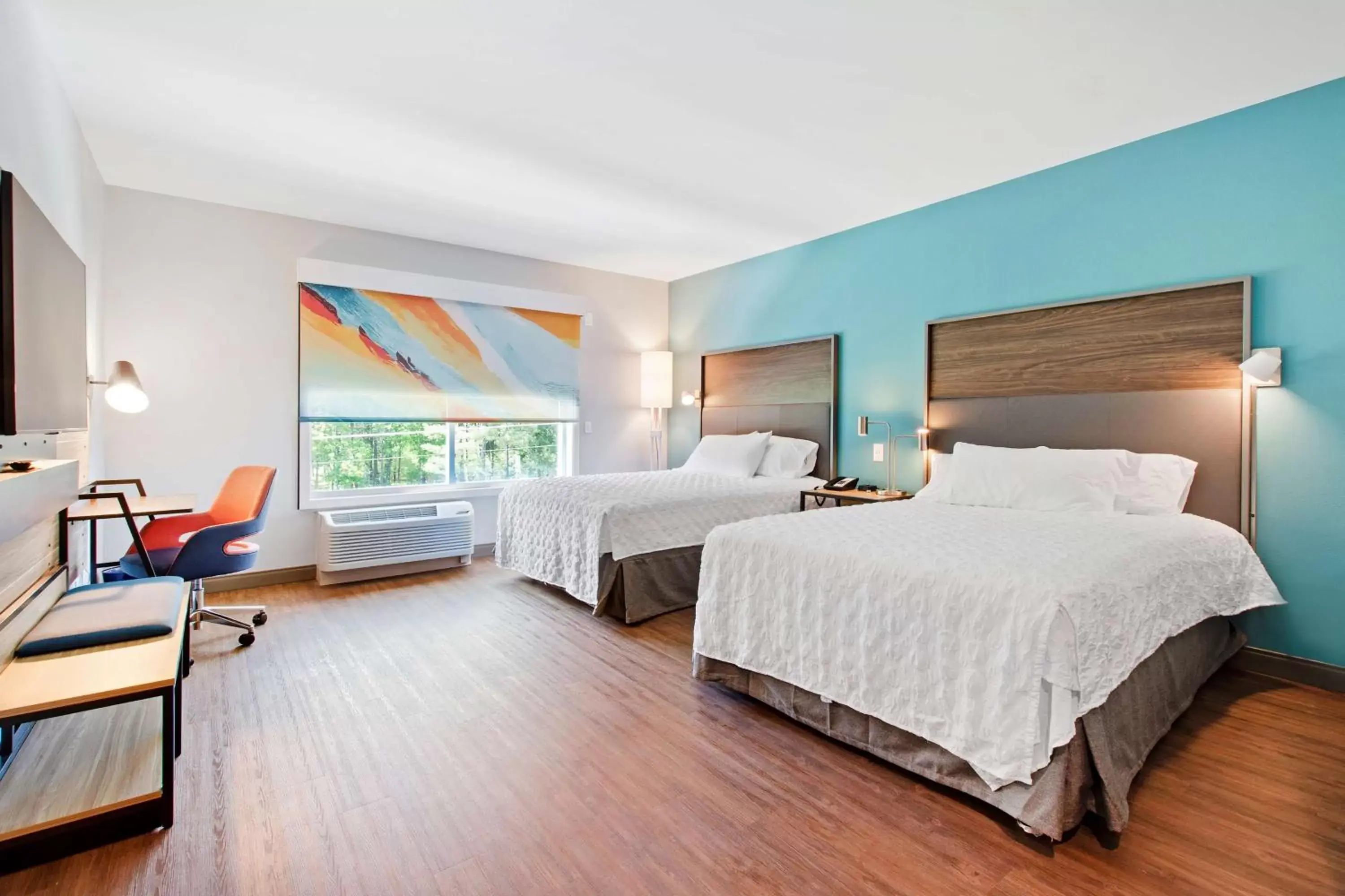 Bedroom in Tru By Hilton Chapel Hill