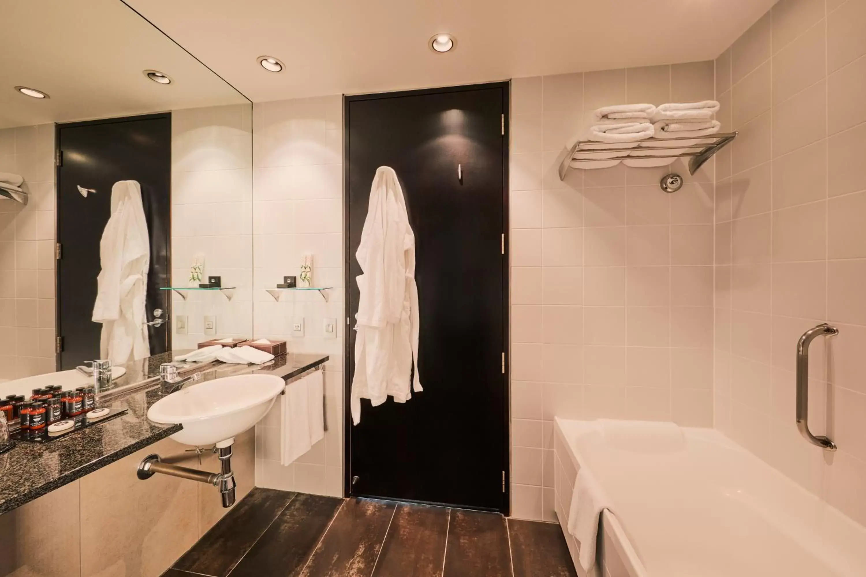 Bathroom in SkyCity Hotel Auckland