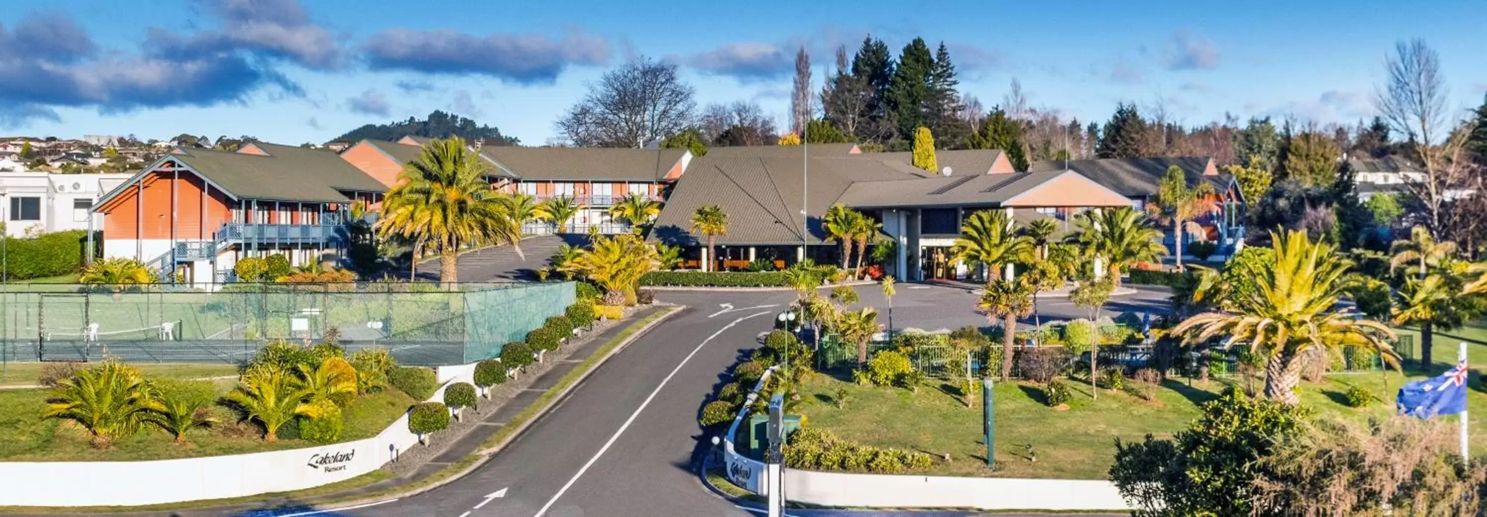 Day, Neighborhood in Lakeland Resort Taupo