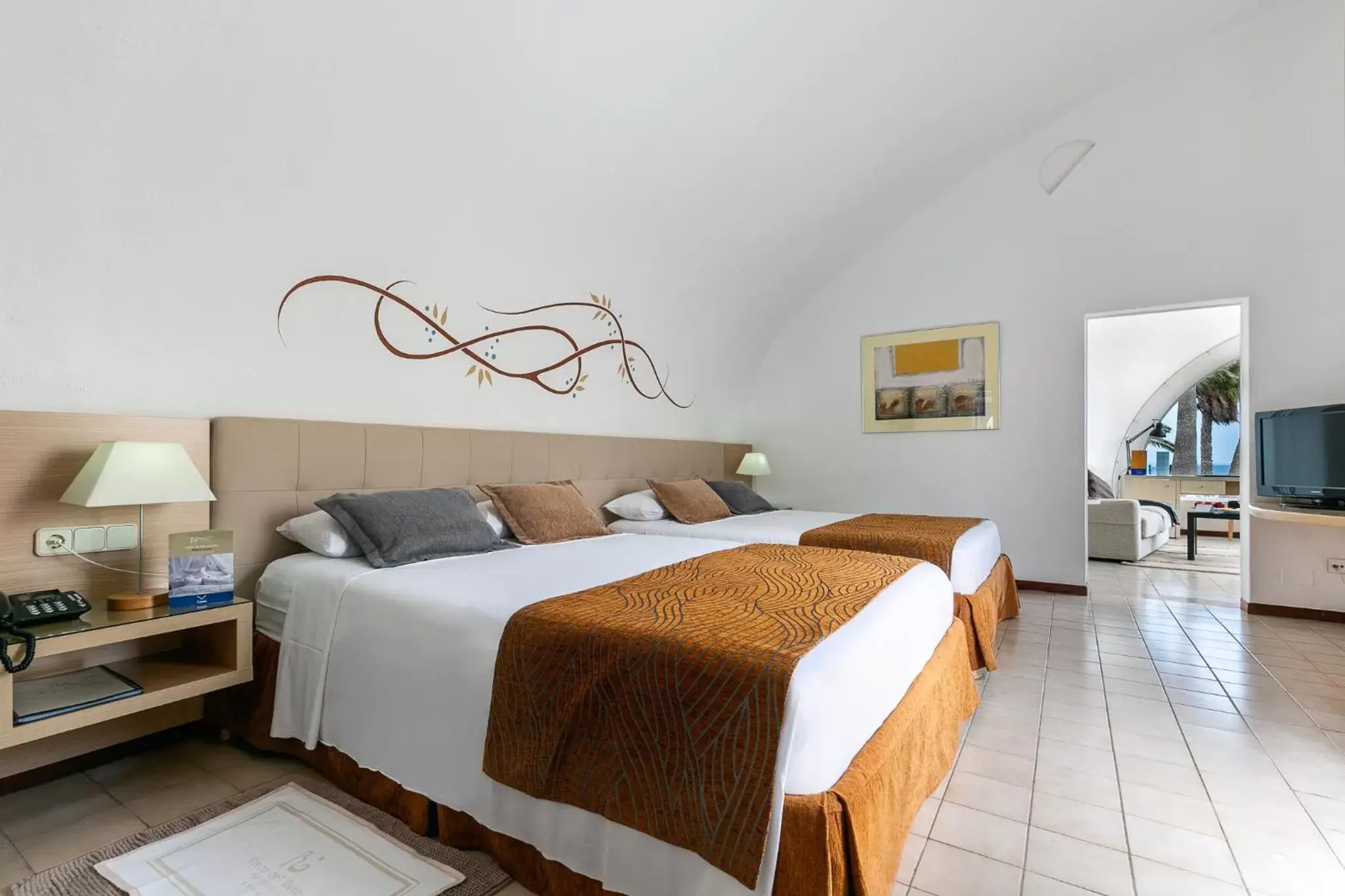 Bed in Hotel LIVVO Risco del Gato Suites