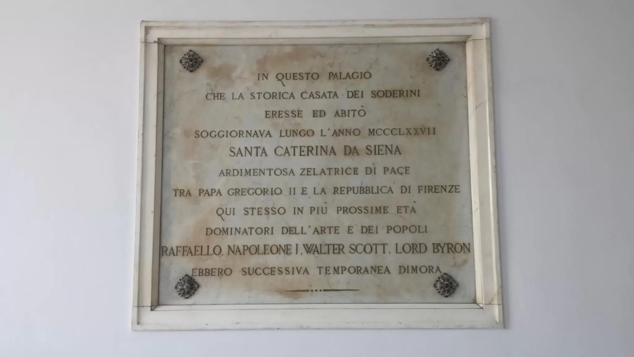 Facade/entrance in Medici Soderini