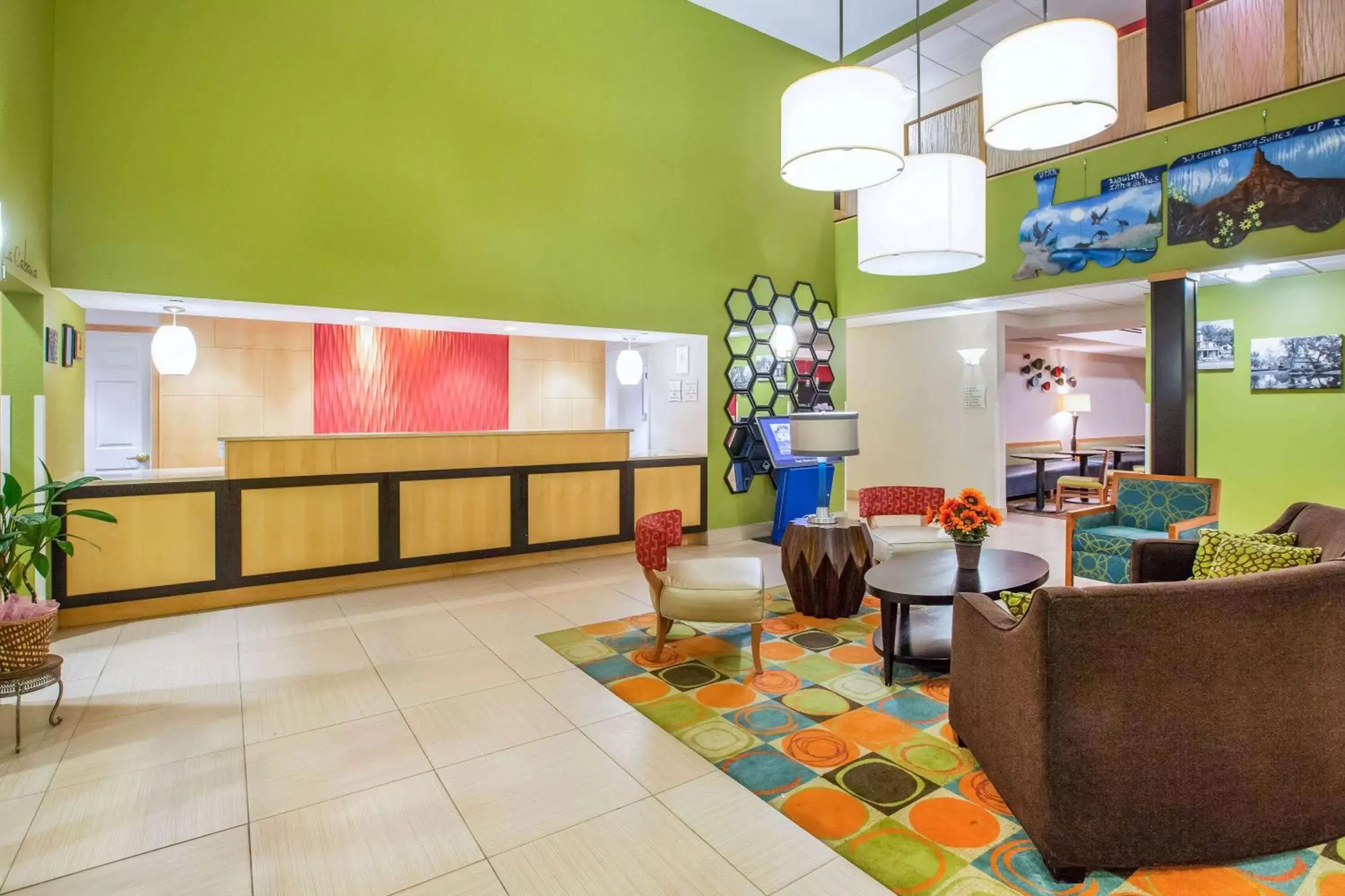 Lobby or reception in La Quinta by Wyndham North Platte Lobby or reception in La Quinta by Wyndham North Platte