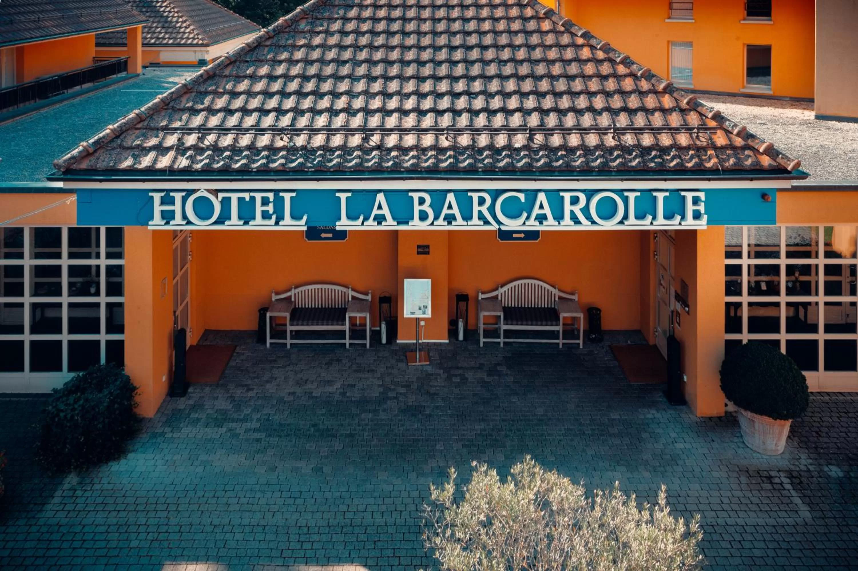 Facade/entrance in Hotel La Barcarolle