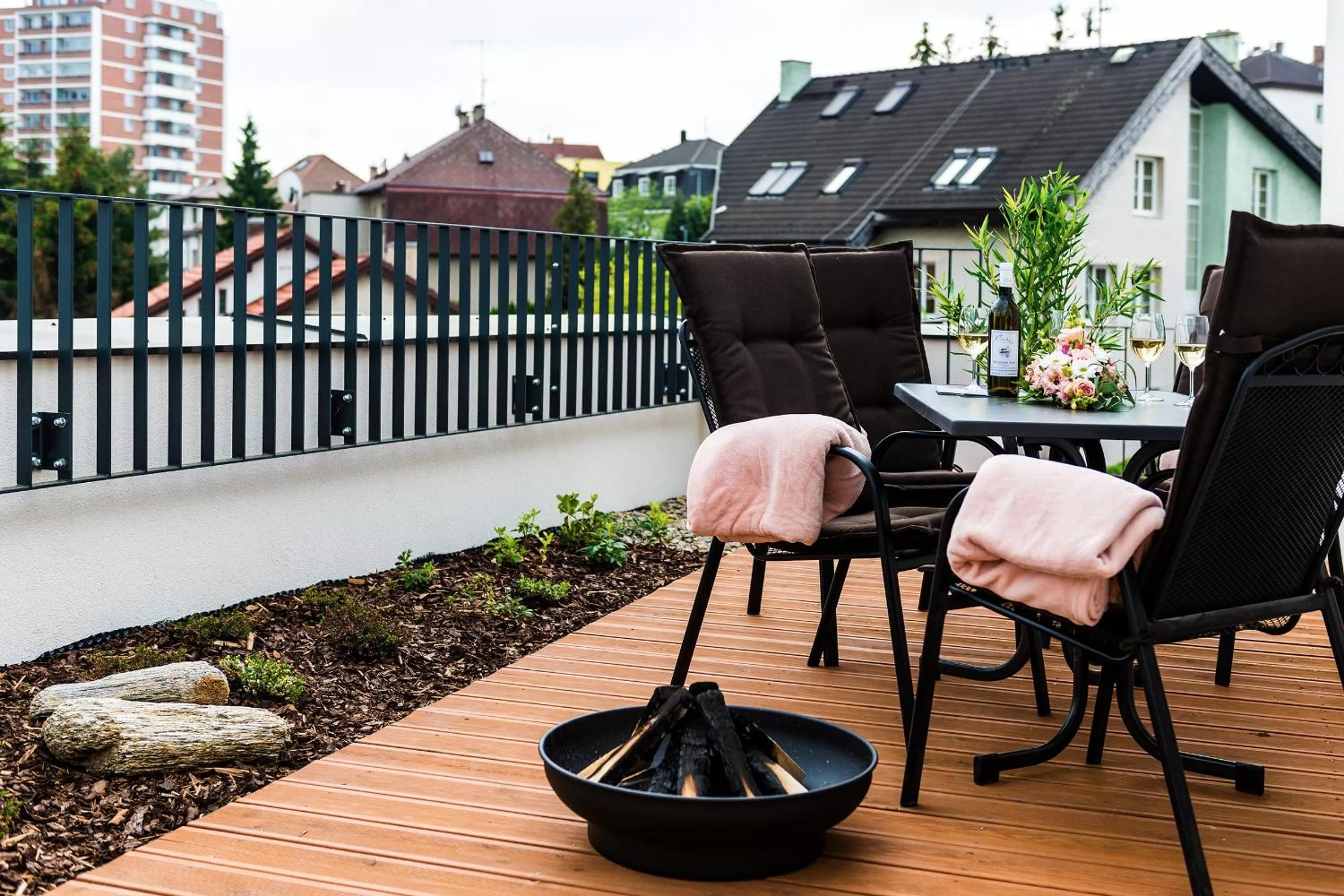 Patio in Residence Trafick