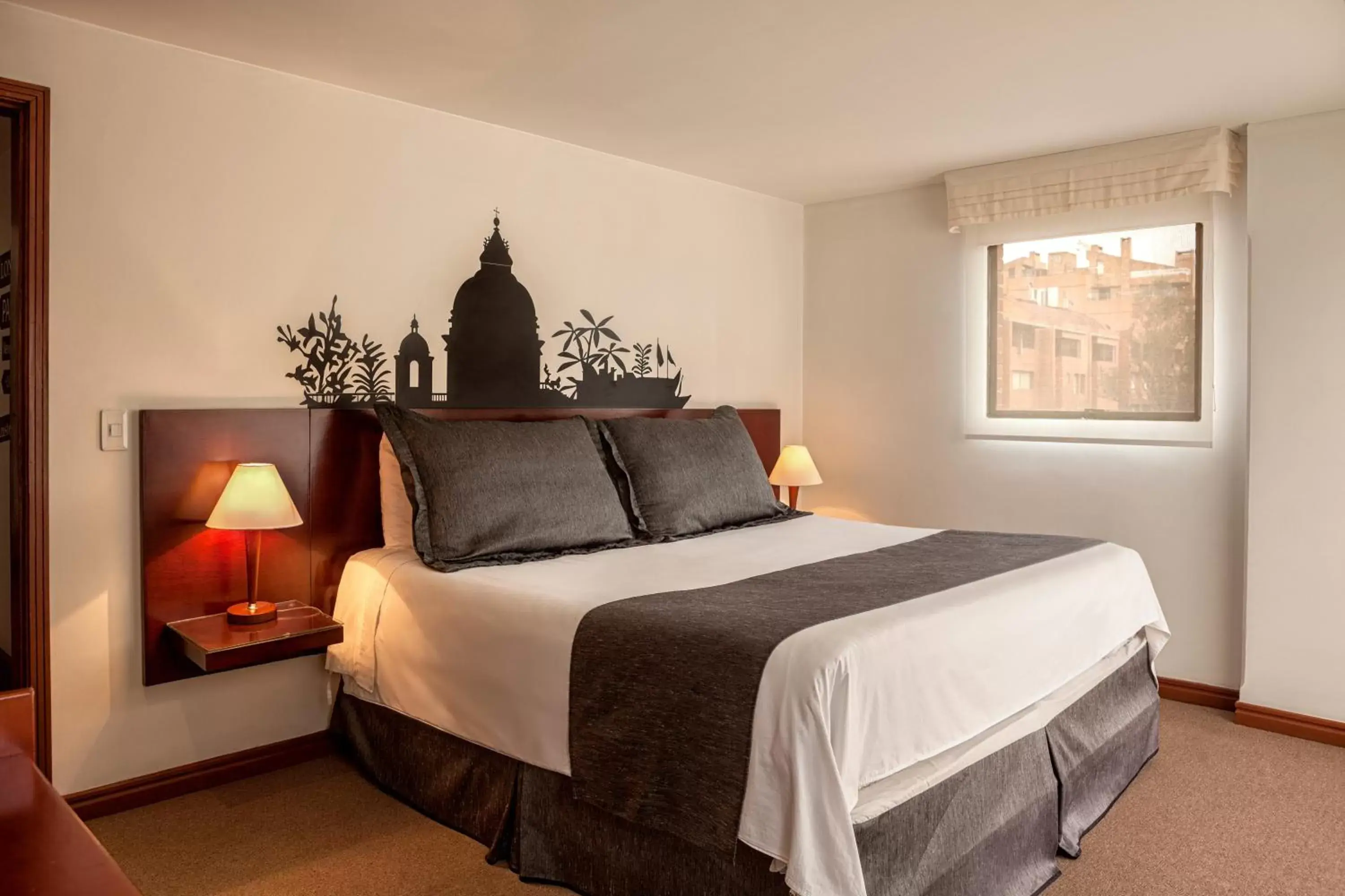 Executive Two-Bedroom Suite in Cora 96 Street Apartments Executive Two-Bedroom Suite in Cora 96 Street Apartments