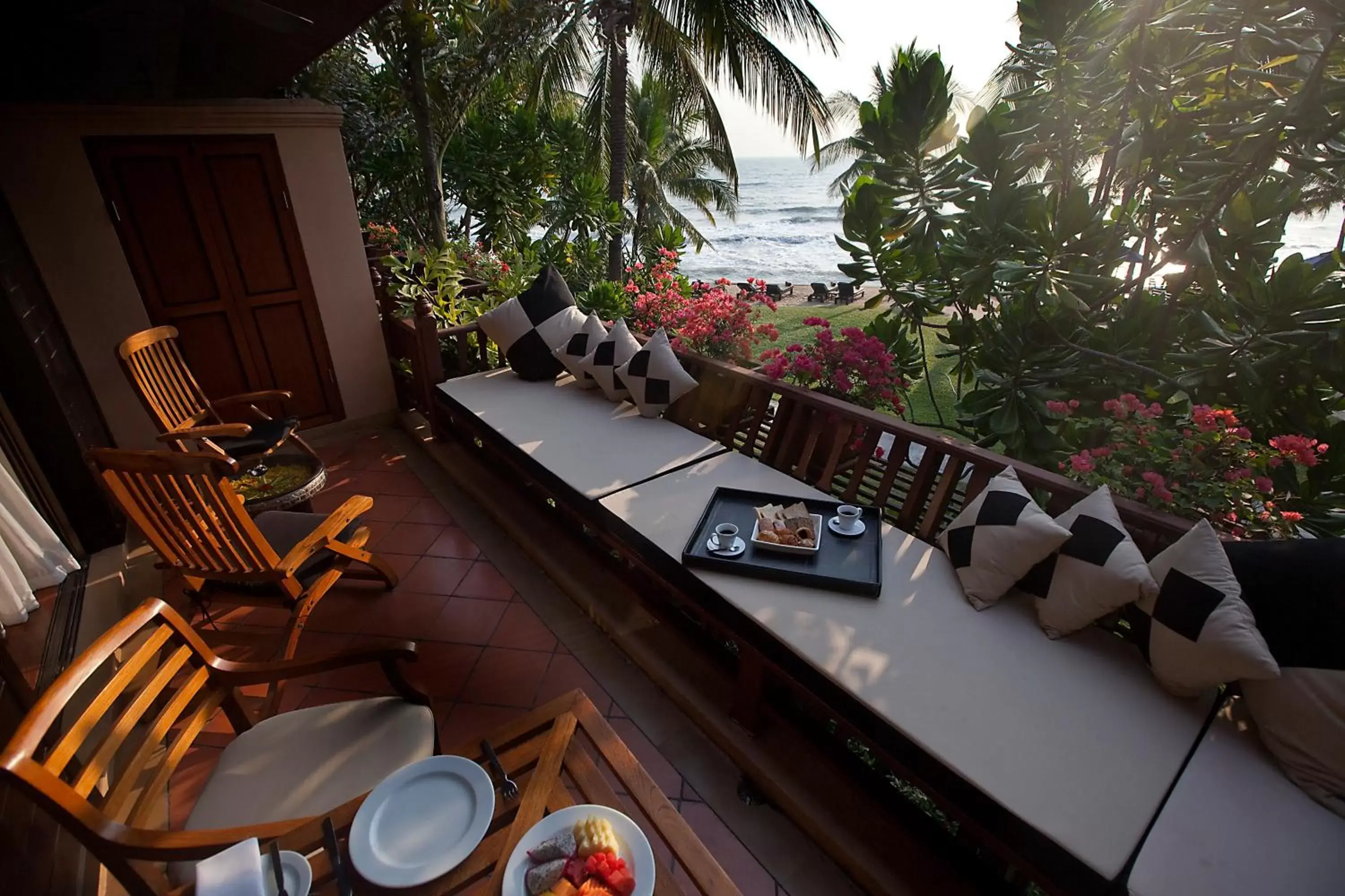 Balcony/Terrace, Restaurant/Places to Eat in Anantara Hua Hin Resort - SHA Certified