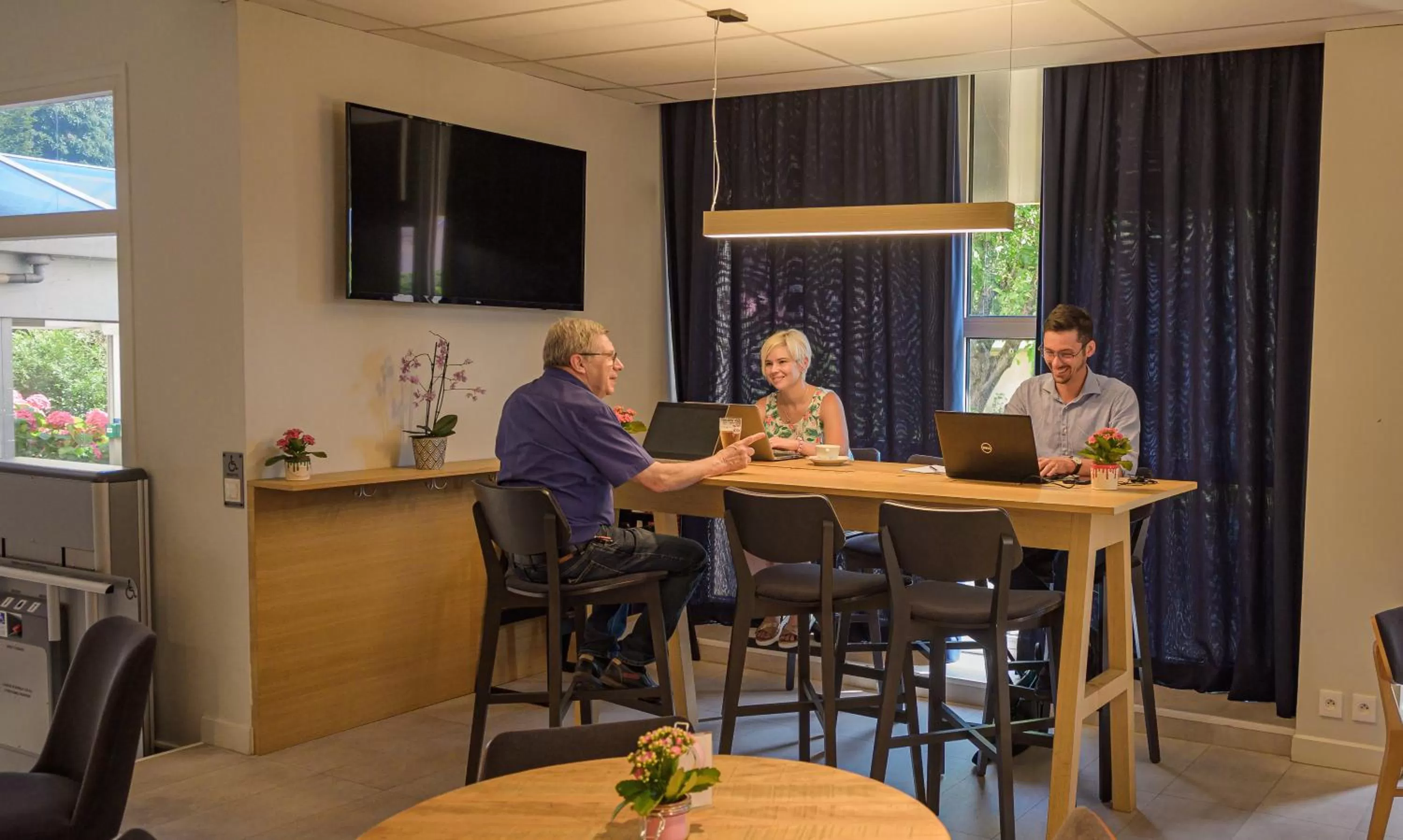 Staff in ibis Belfort Danjoutin