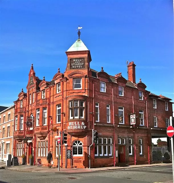 Facade/entrance in The Bull & Stirrup Hotel Wetherspoon