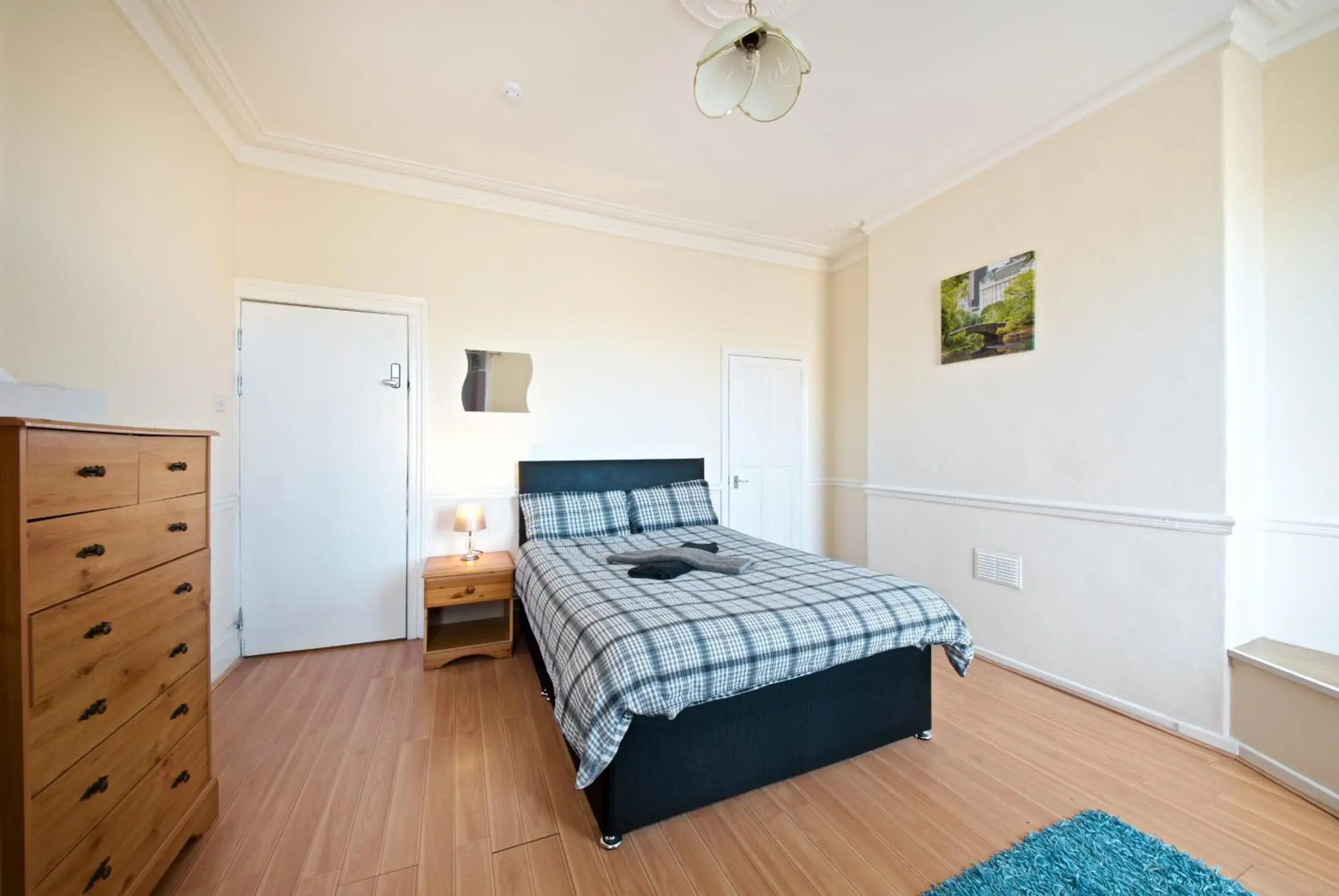 Bed in Liverpool City Stays - Lawrence Road BB1