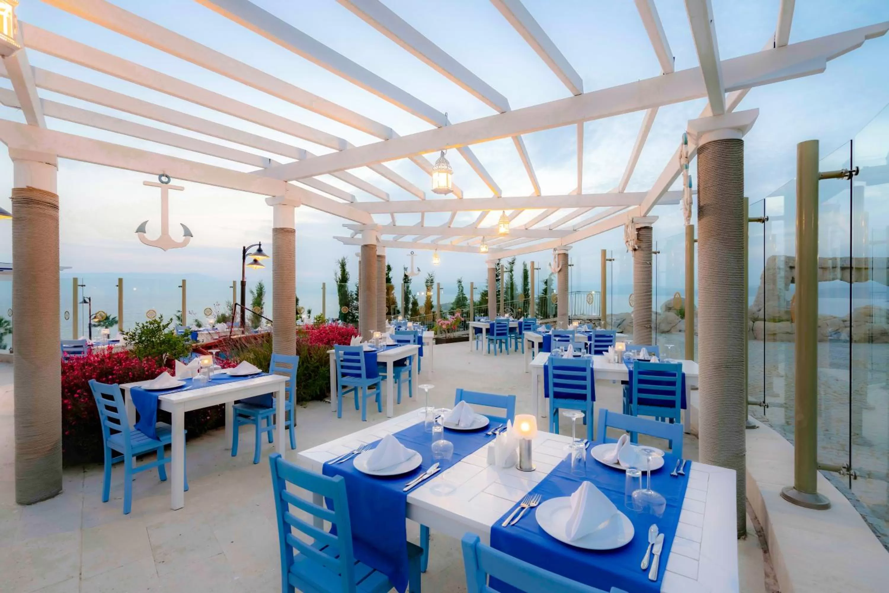 Restaurant/places to eat in Royal Teos Thermal Resort Clinic & Spa - Halal Hotel