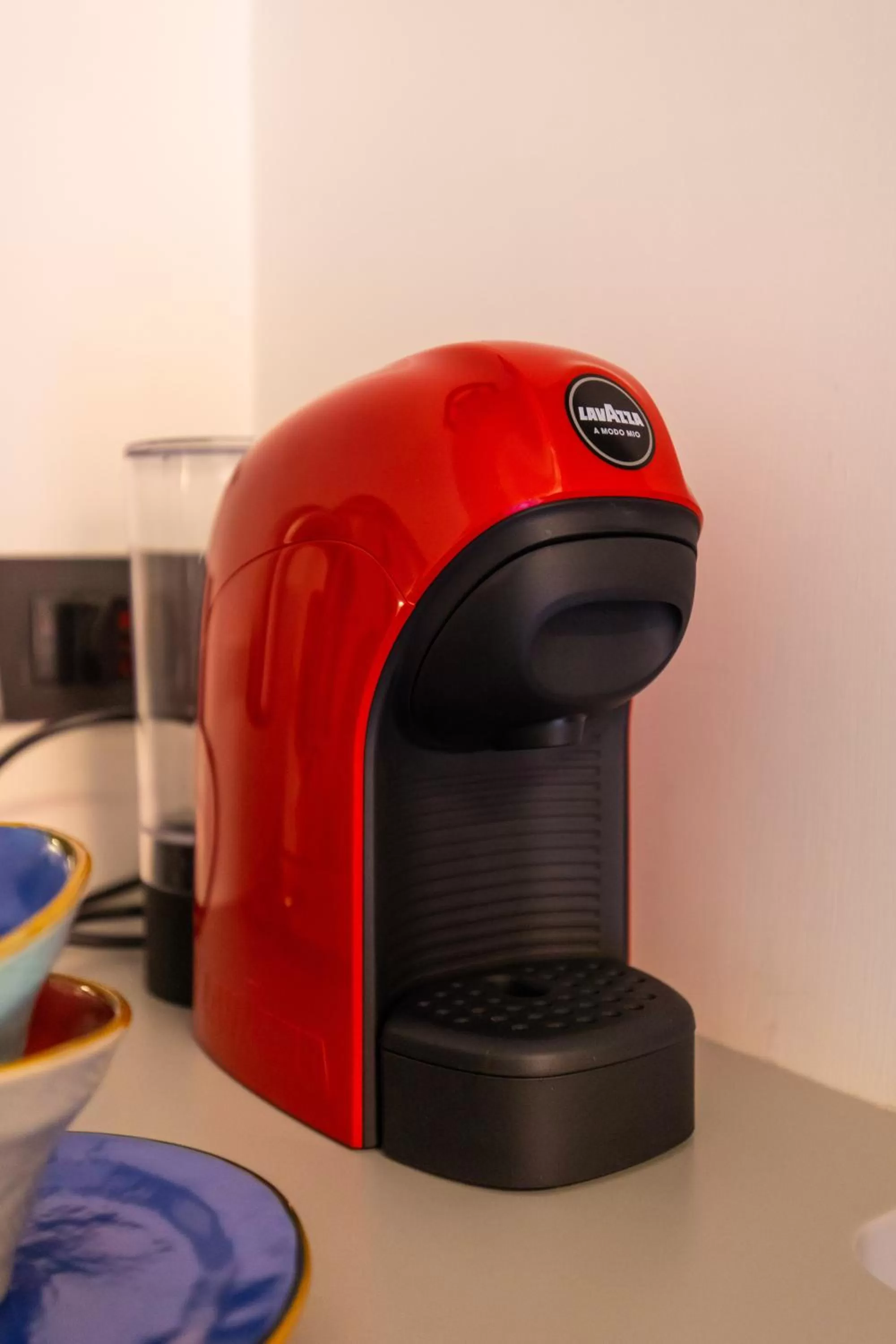 Coffee/tea facilities in AMANA