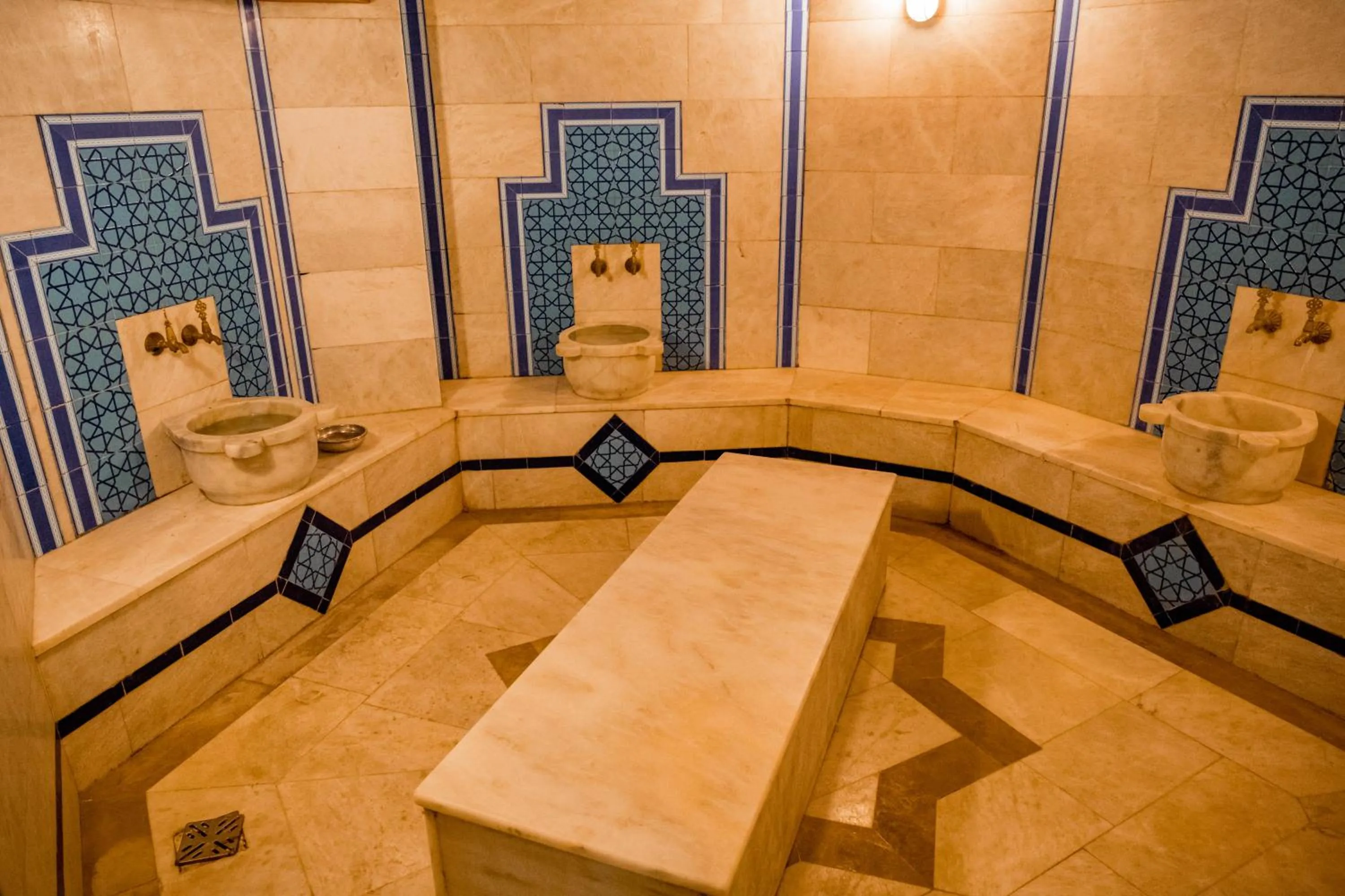 Public Bath in Selçuk Hotel