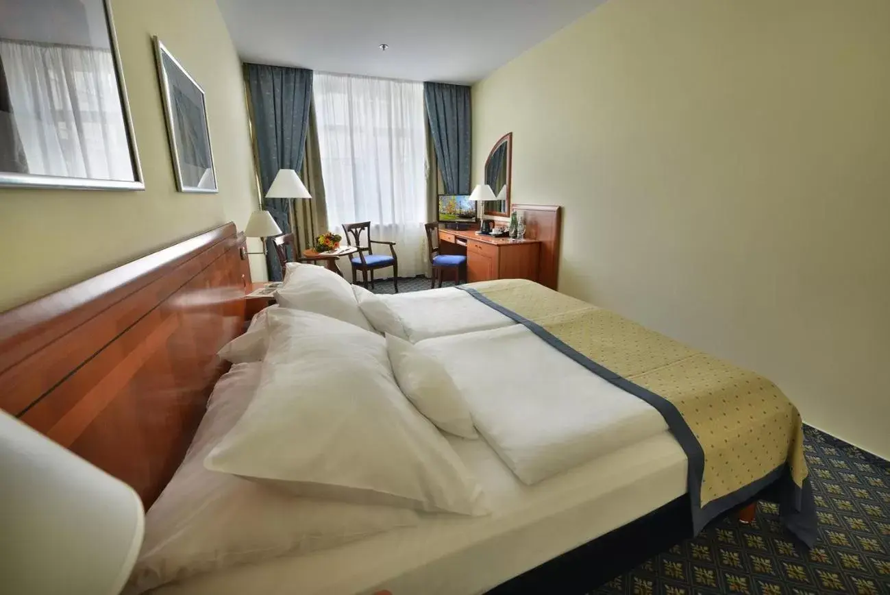 Area and facilities, Bed in Ramada Prague City Centre