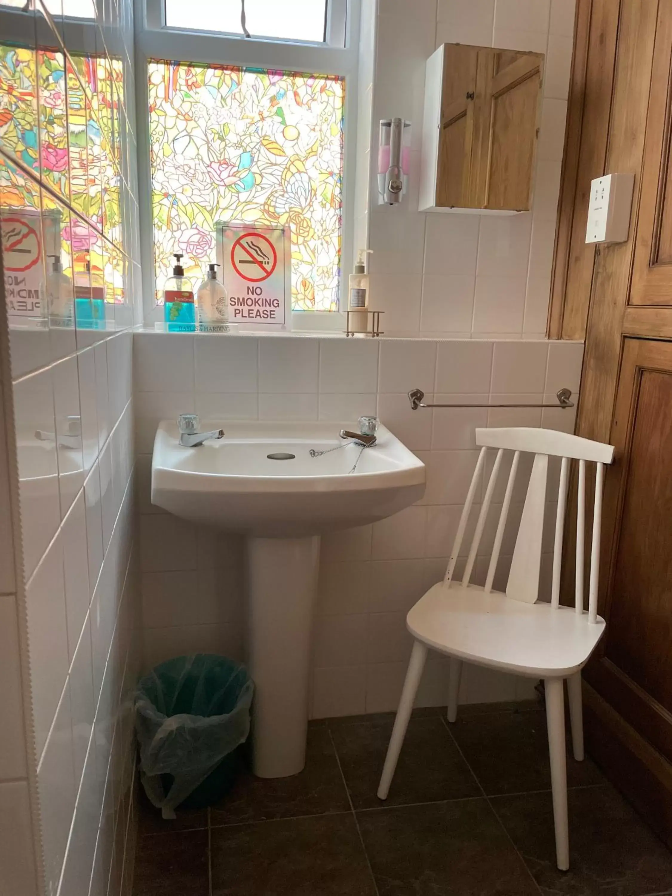 Bathroom in Whiteways Guest House