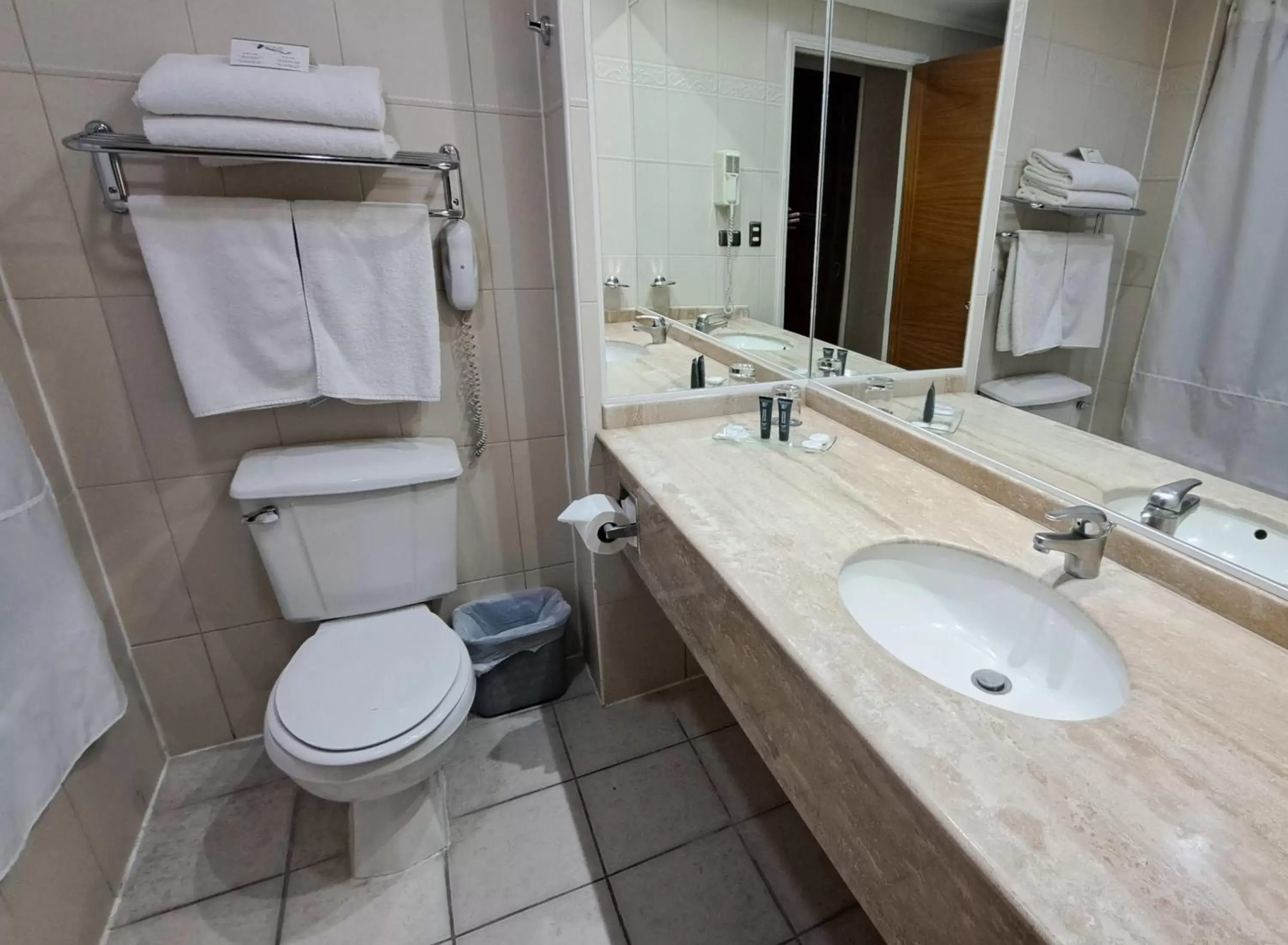 Bathroom in Hotel Diego De Almagro Calama