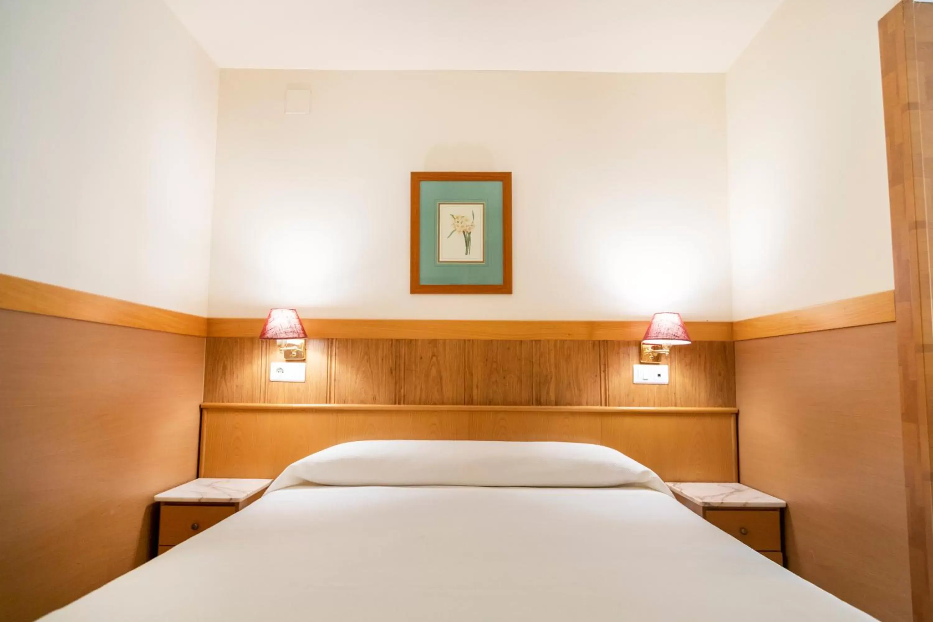 Bed in Hotel Ría de Suances