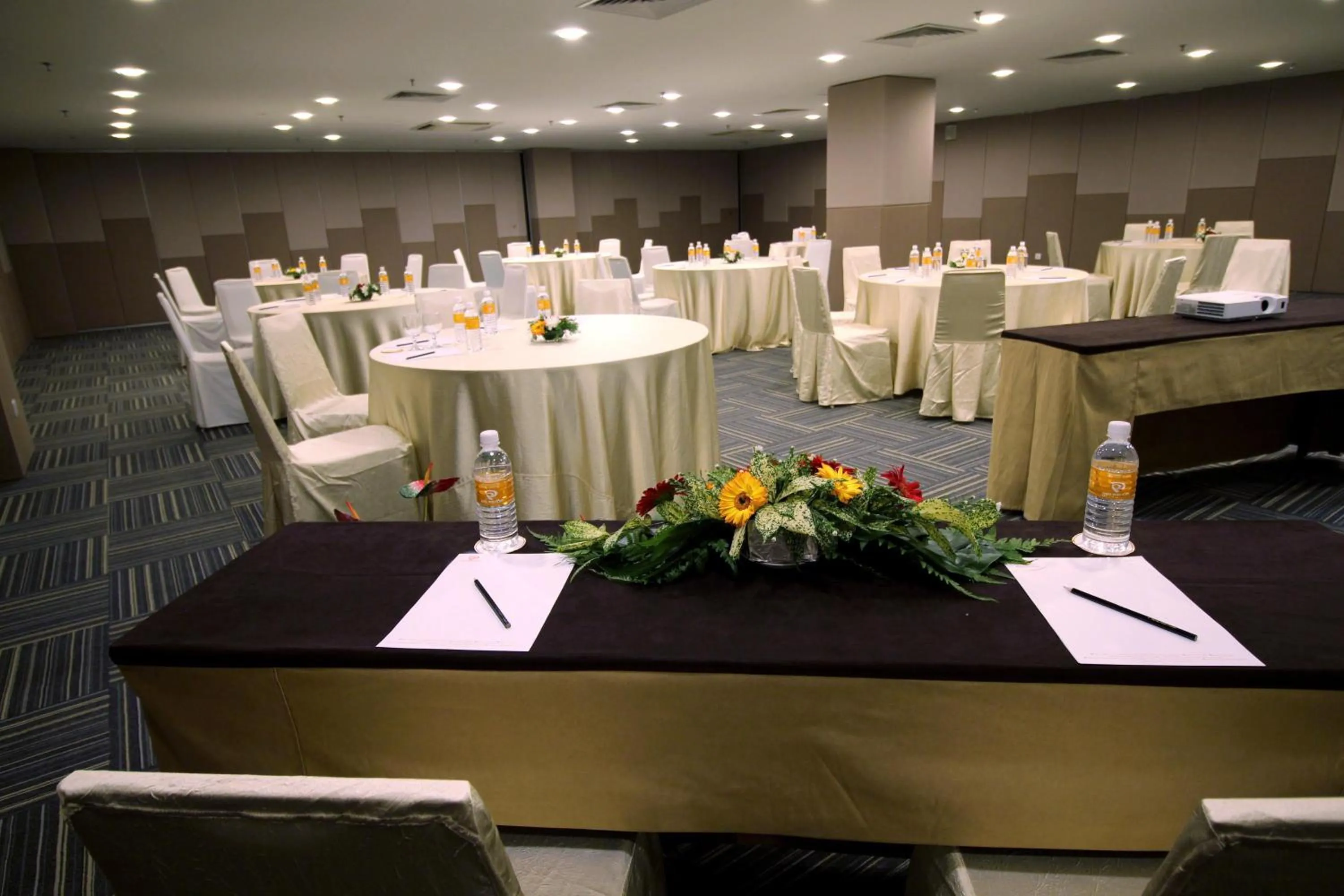 Business facilities in Seeds Hotel Premier Pudu Kuala Lumpur Previously Hotel Pudu Plaza KL