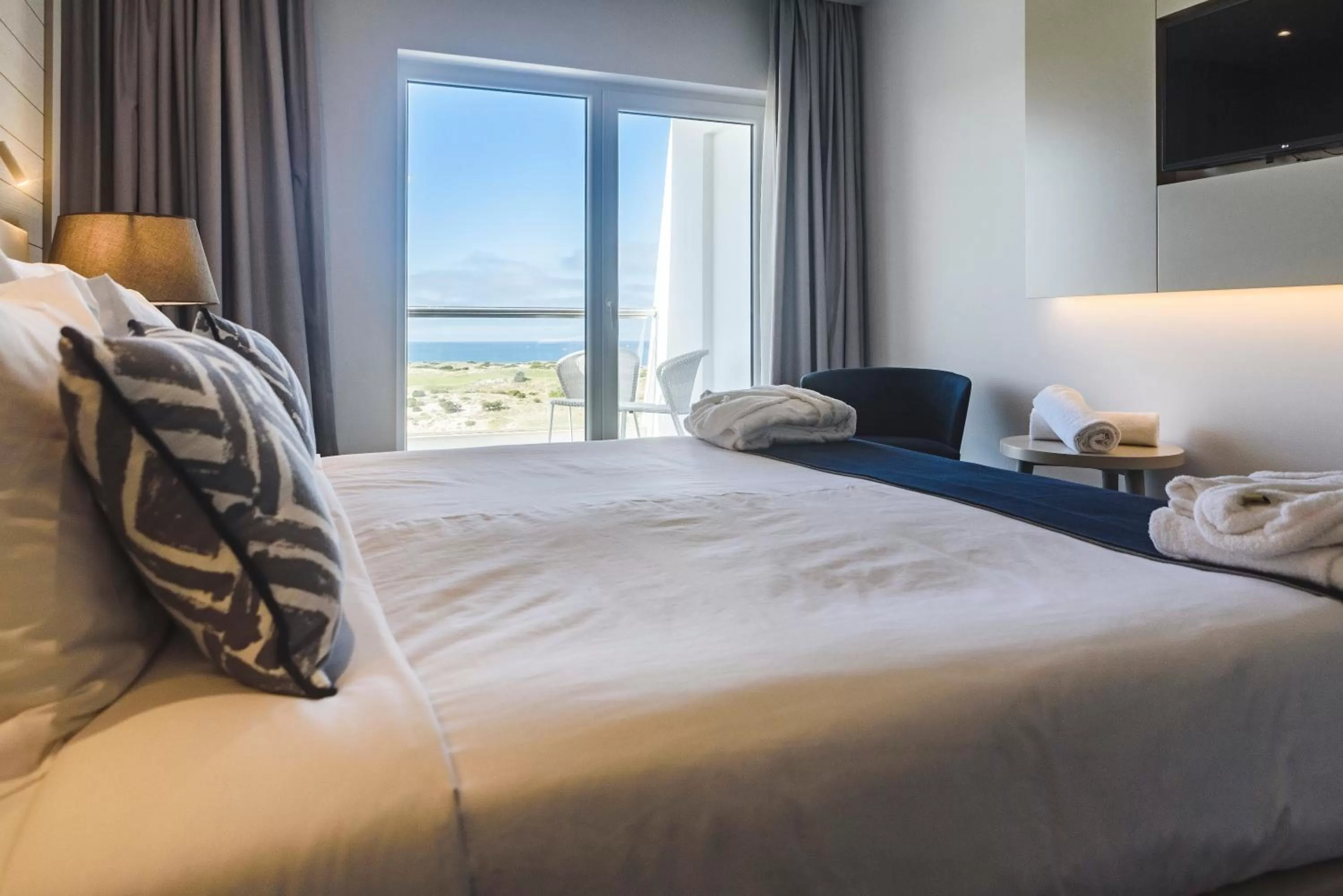 Bedroom, Bed in MH Atlantico