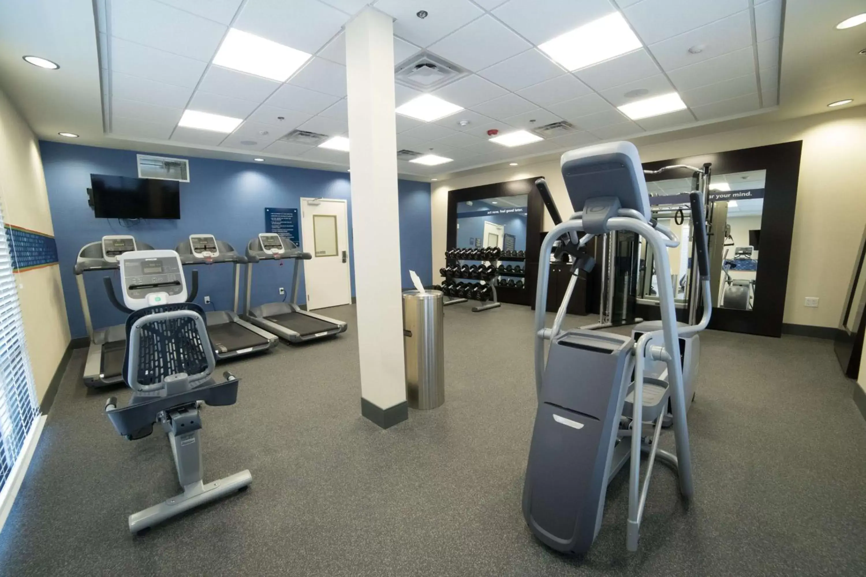 Fitness centre/facilities in Hampton Inn & Suites Tempe/Phoenix Airport, Az Fitness centre/facilities in Hampton Inn & Suites Tempe/Phoenix Airport, Az