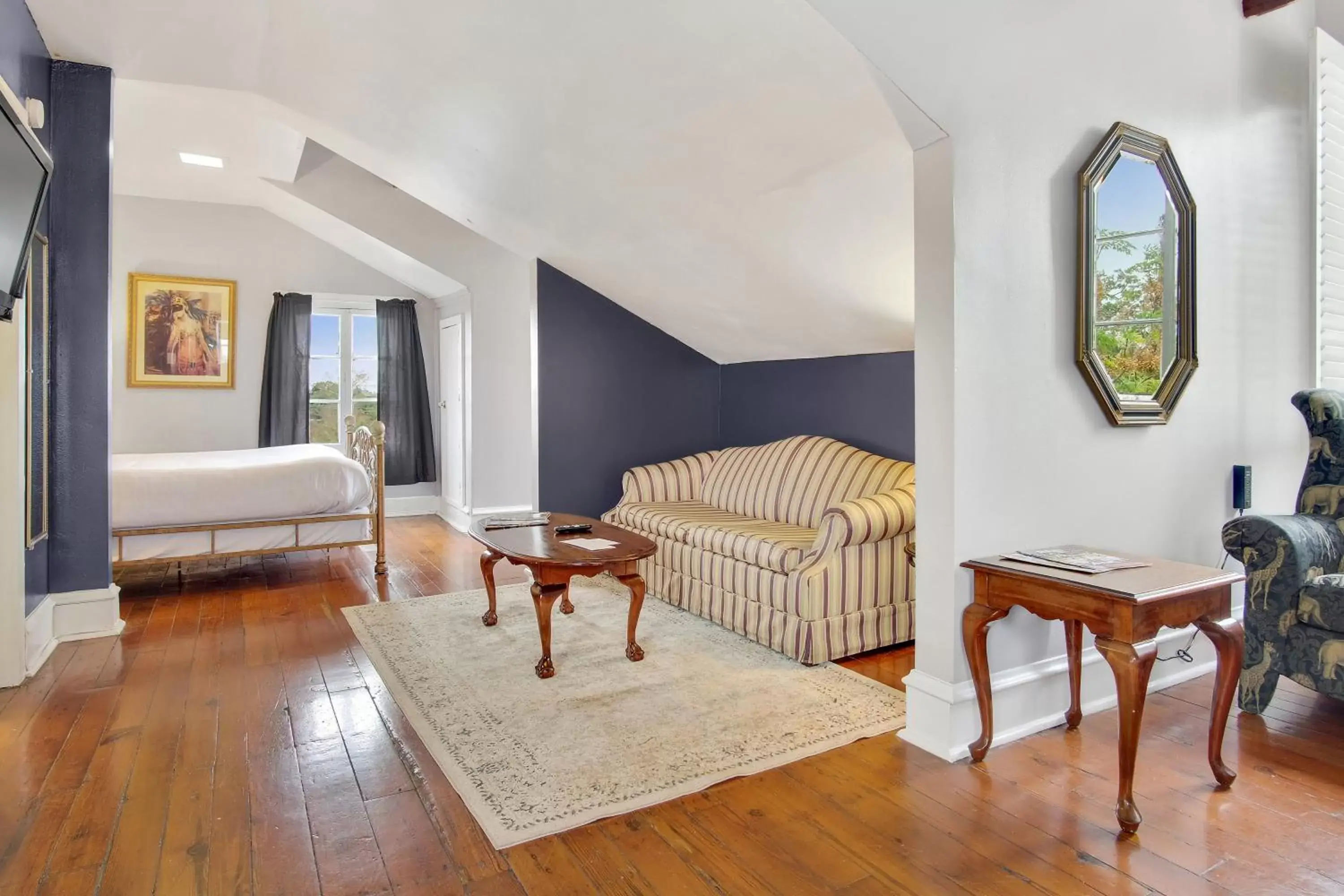 Seating Area in Rathbone Mansions New Orleans