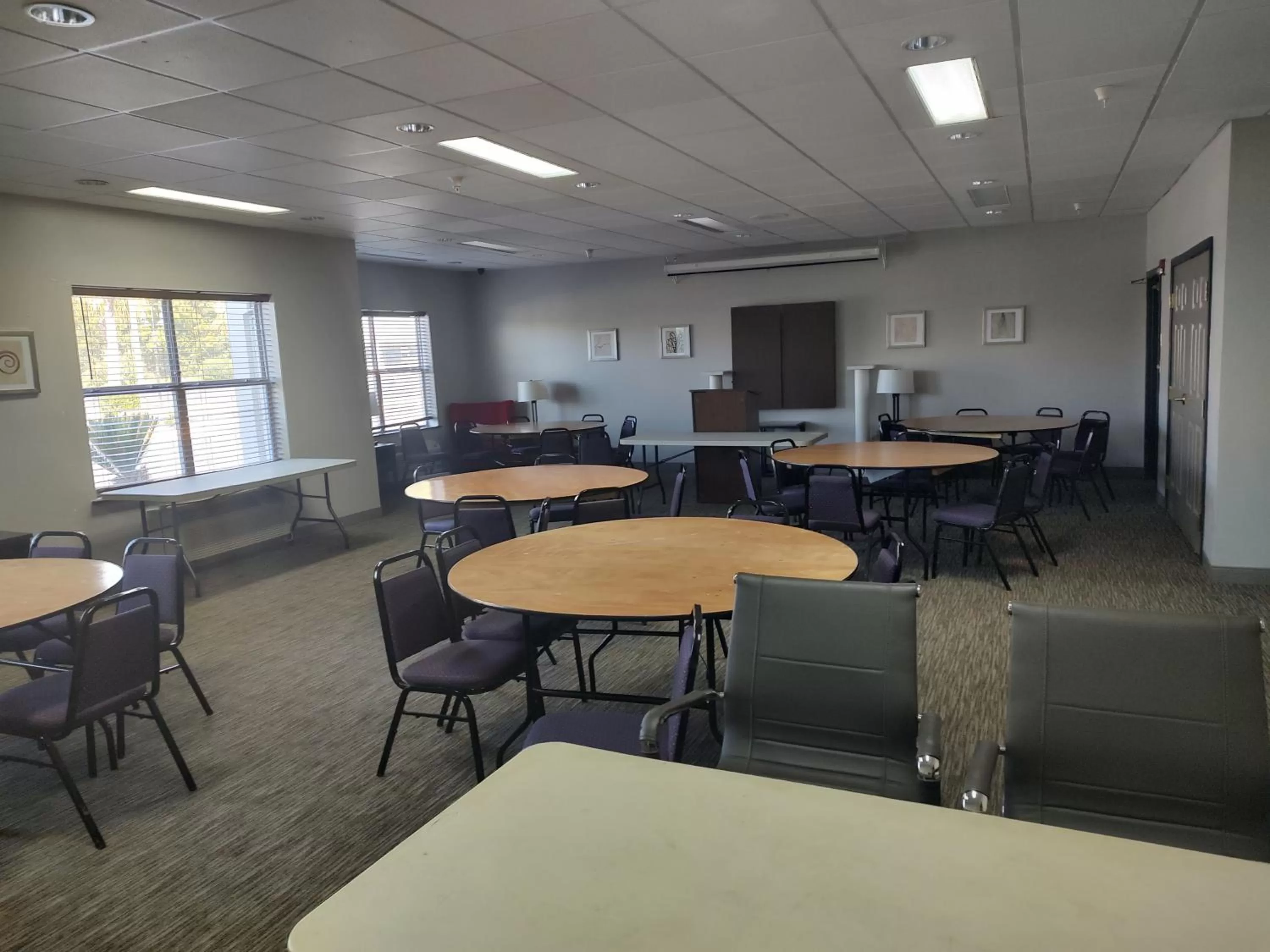 Meeting/conference room in Country Inn & Suites by Radisson, Hinesville, GA