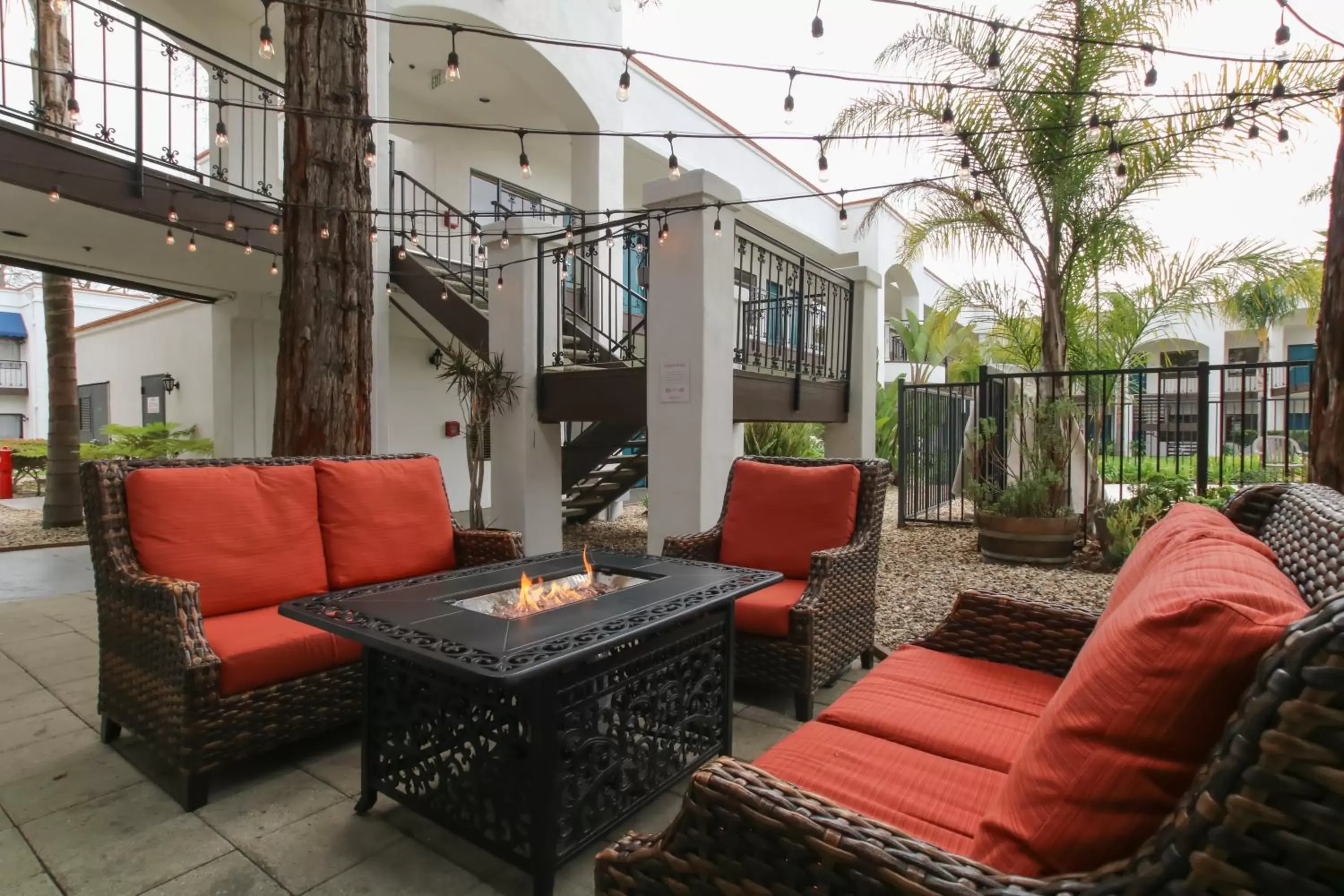 Balcony/Terrace in Oxford Suites Pismo Beach