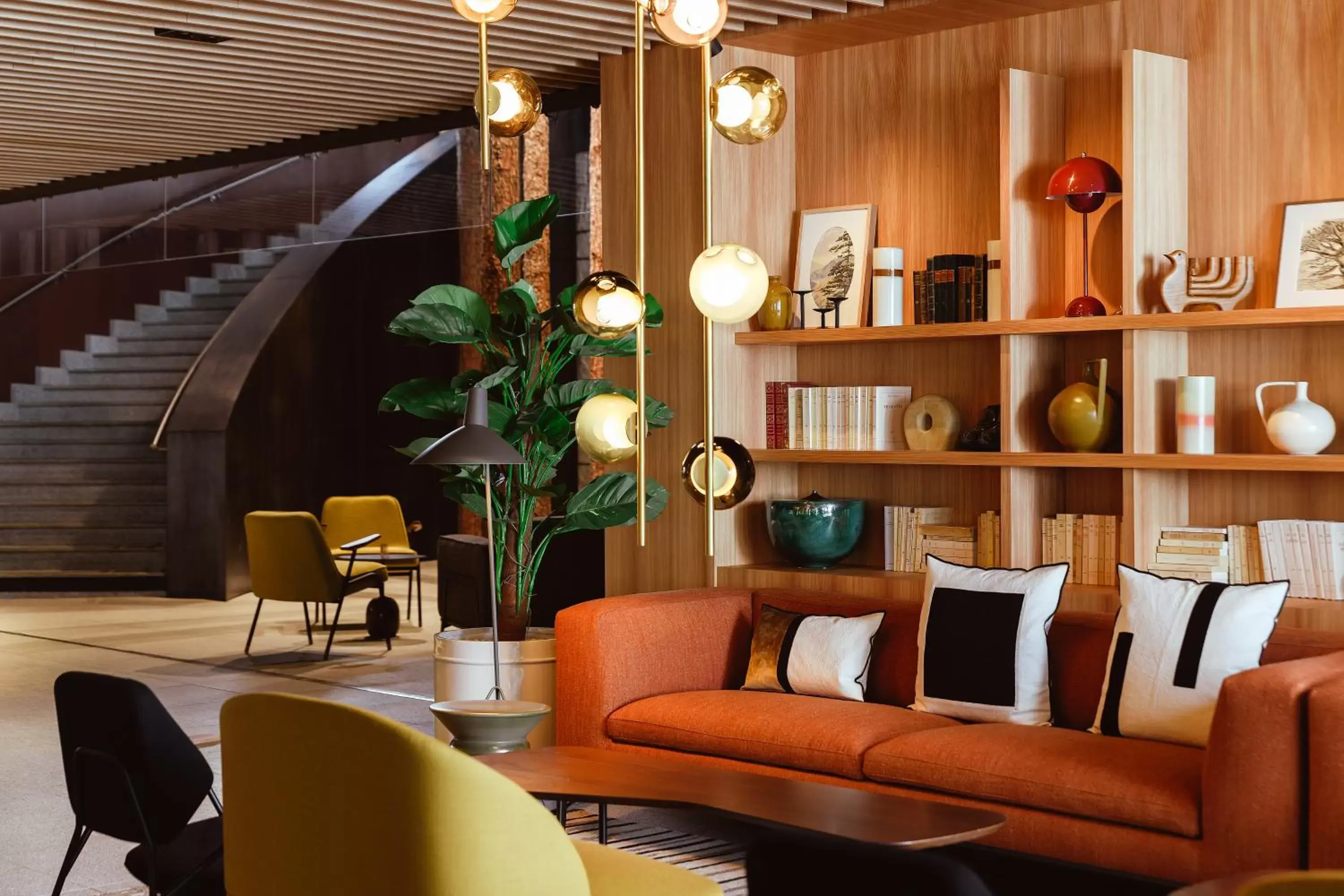 Lounge or bar in Altapura Hôtel & Spa Val Thorens Lounge or bar in Altapura Hôtel & Spa Val Thorens