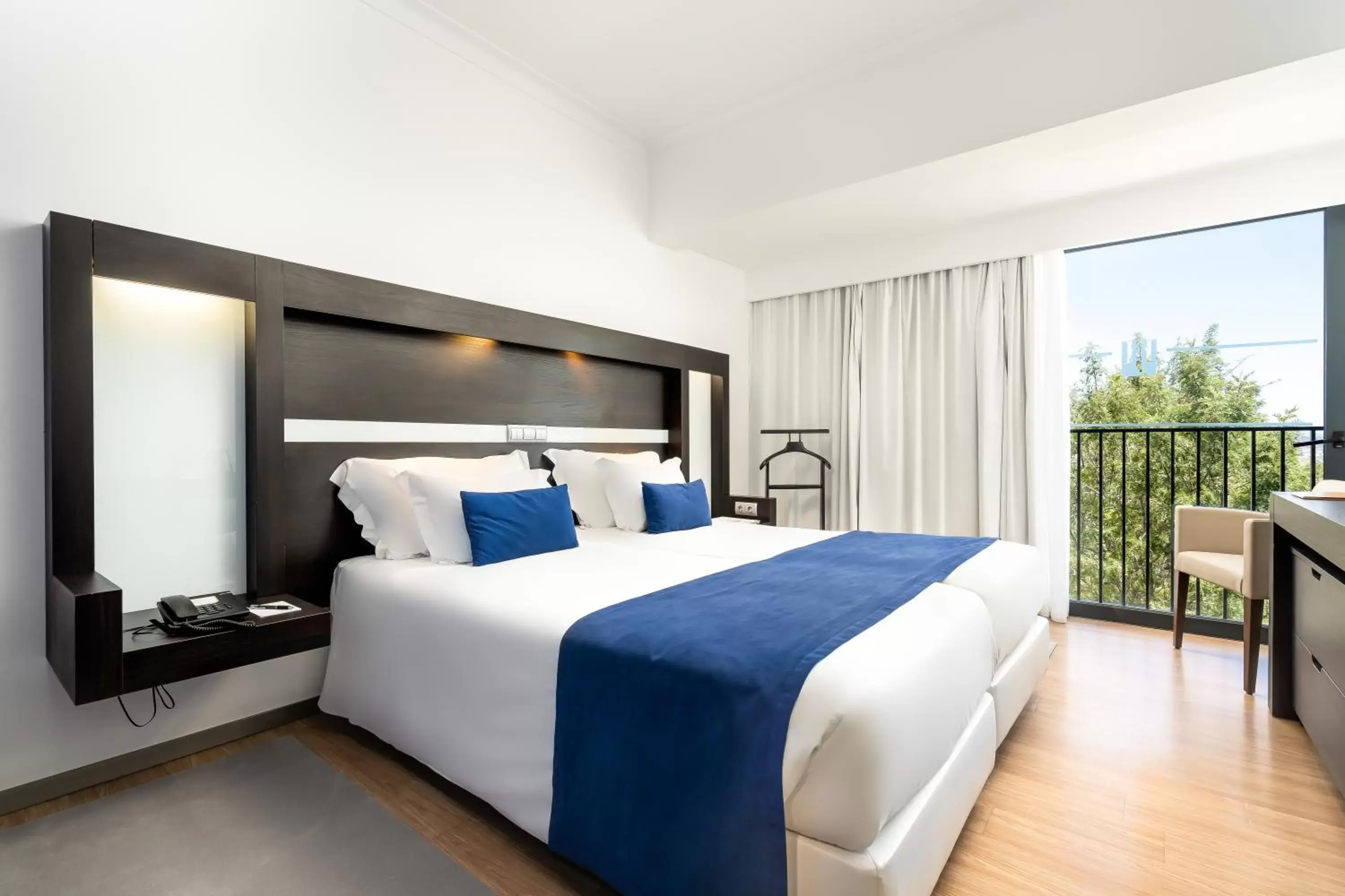 Standard Single Room in Jupiter Algarve Hotel