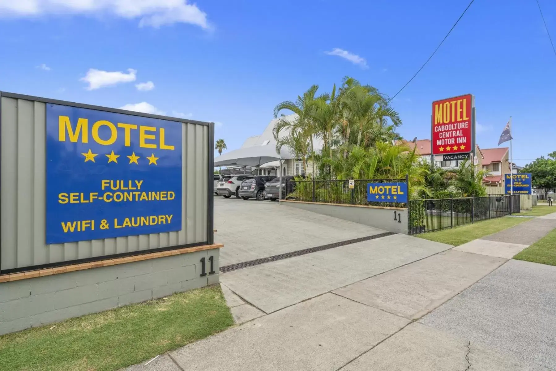 Facade/entrance, Property Logo/Sign in Caboolture Central Motor Inn, Sure Stay Collection by BW