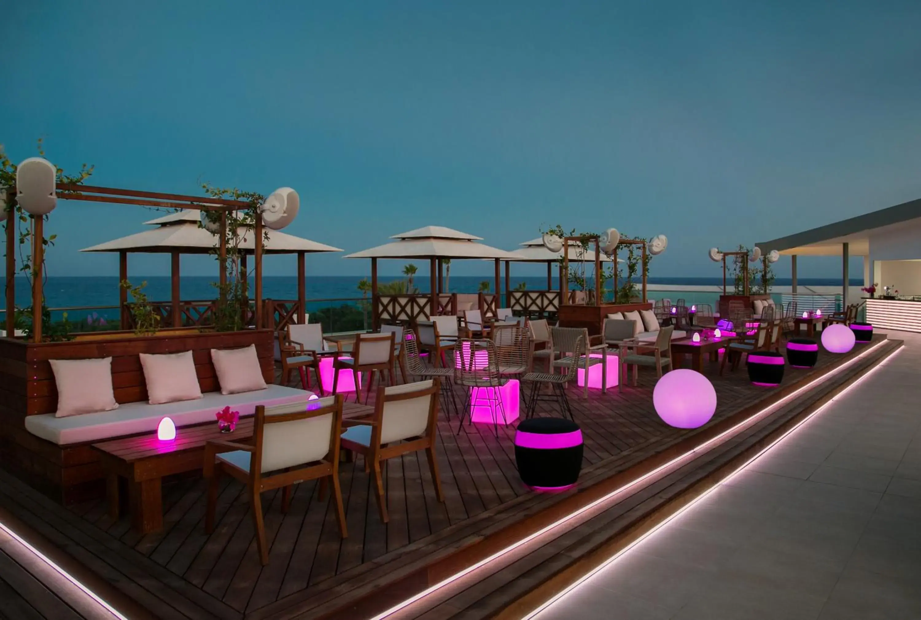 Lounge or bar in Asterias Beach Hotel