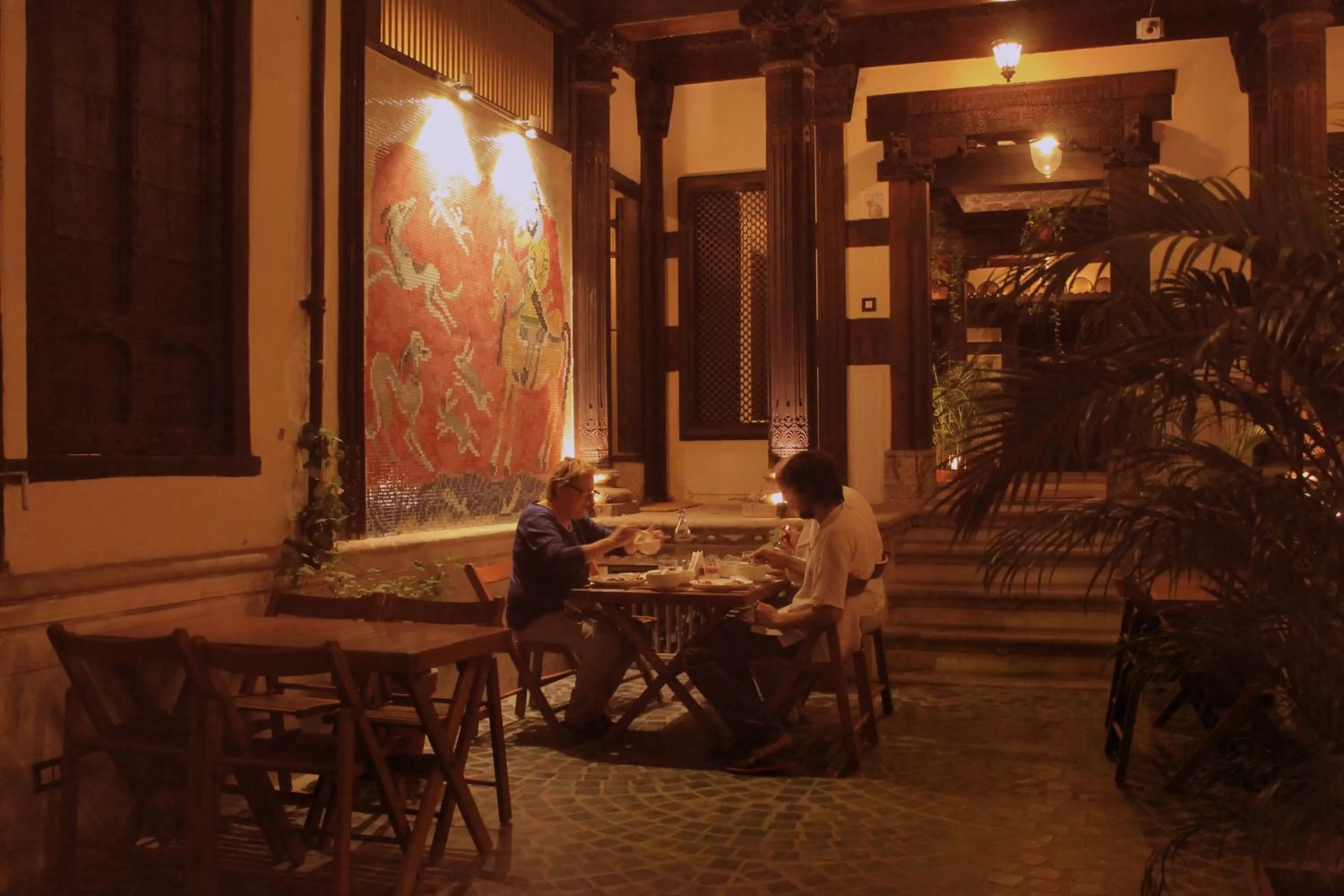 People in Deewanji Ni Haveli